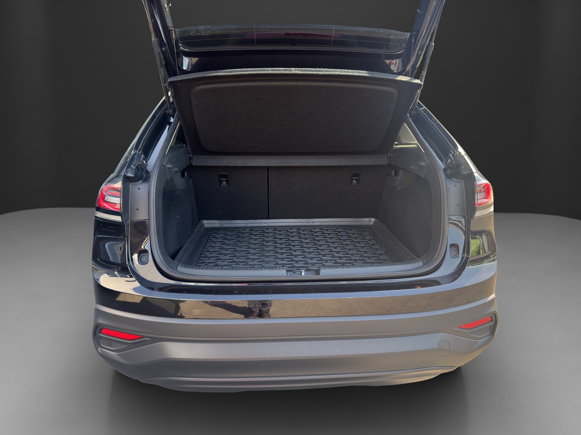 VW Taigo 1.0 TSI Life DSG-image-18