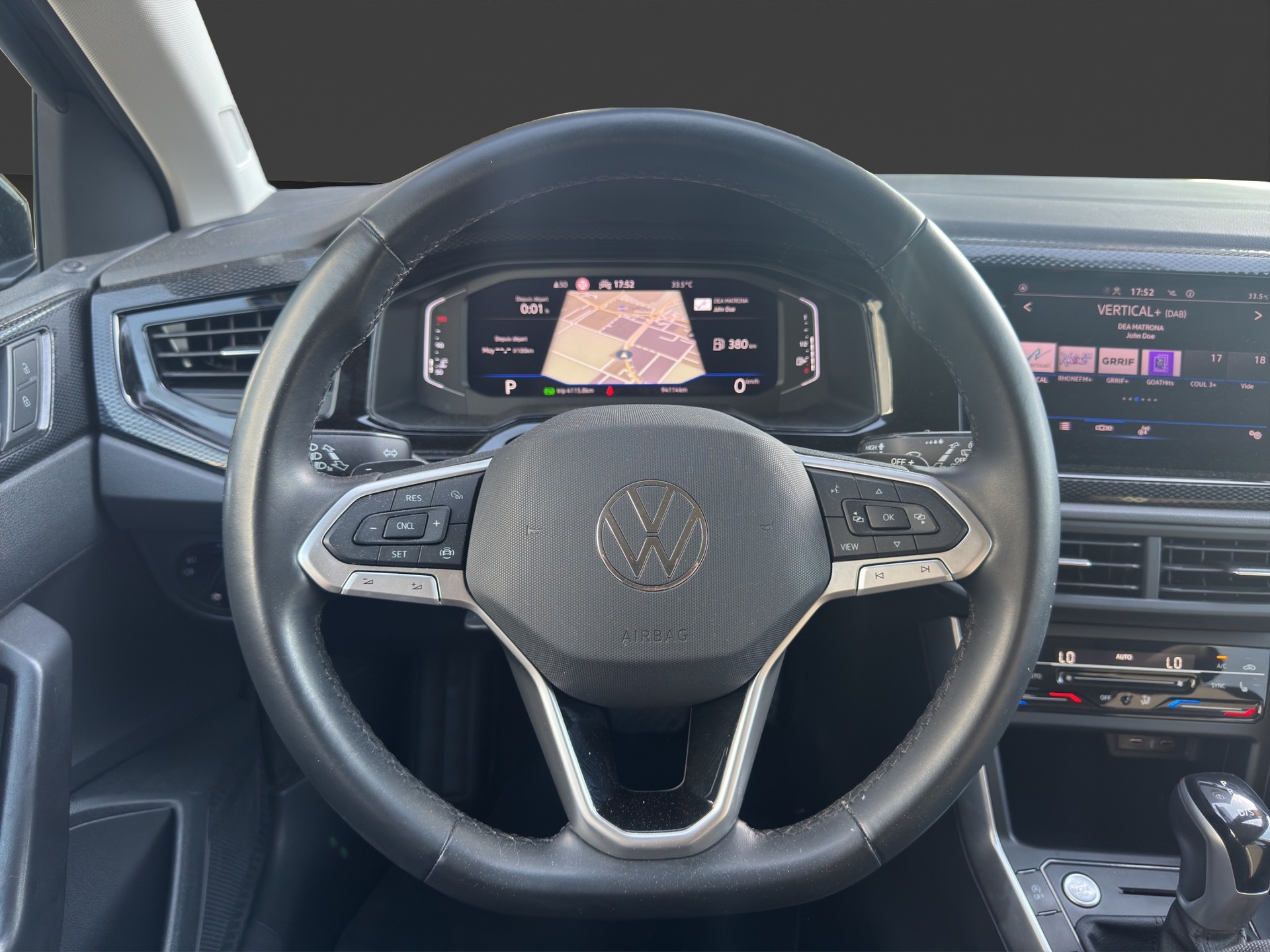 VW Taigo 1.0 TSI Life DSG-image-10