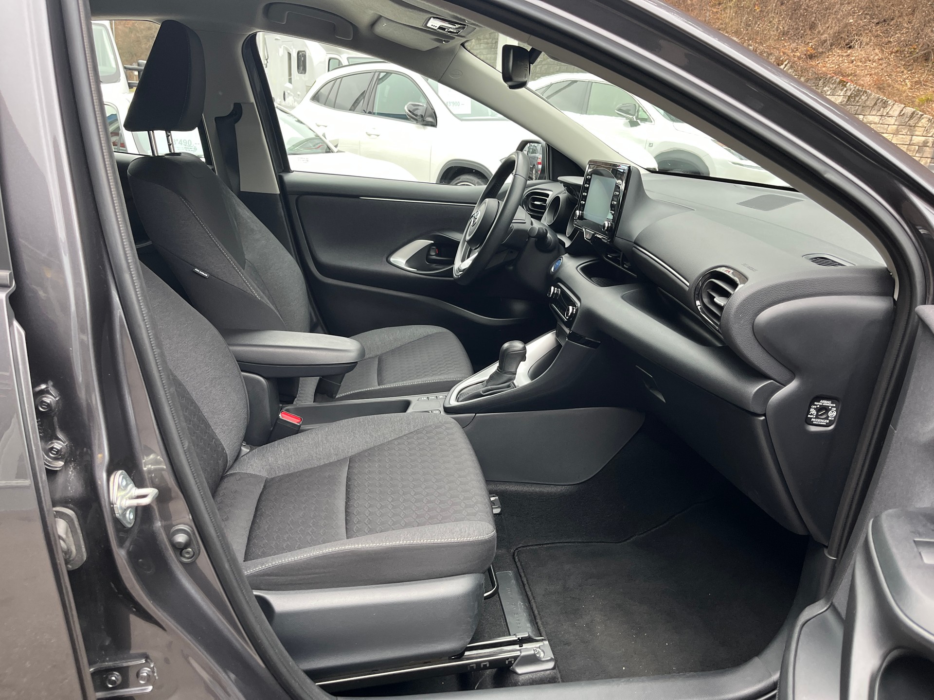 TOYOTA 1.5 VVT-i HSD-image-9