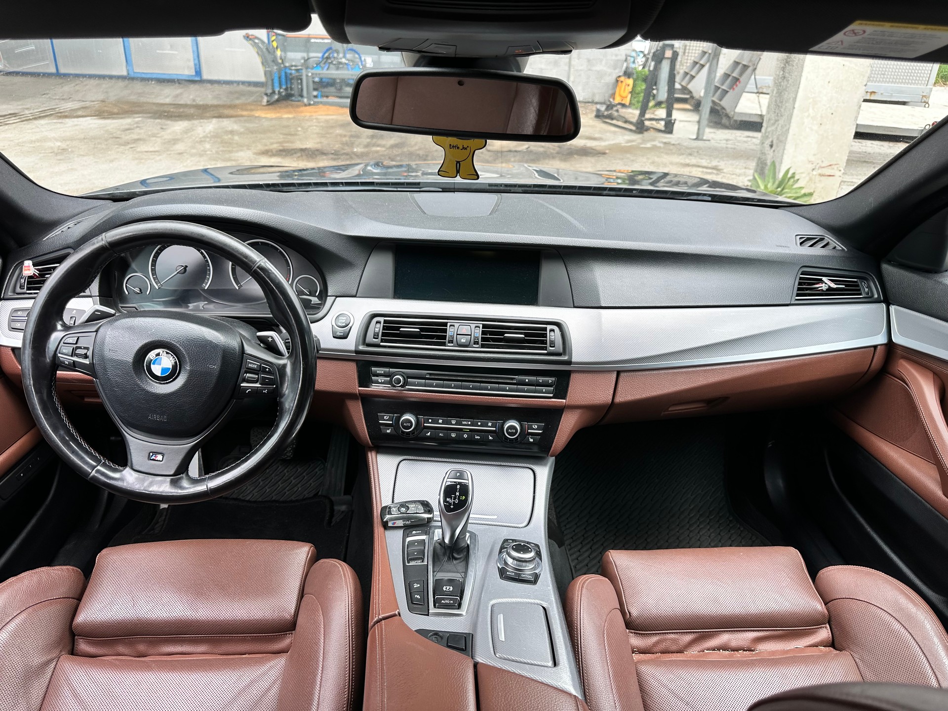 BMW 530d xDrive Touring Steptronic-image-10