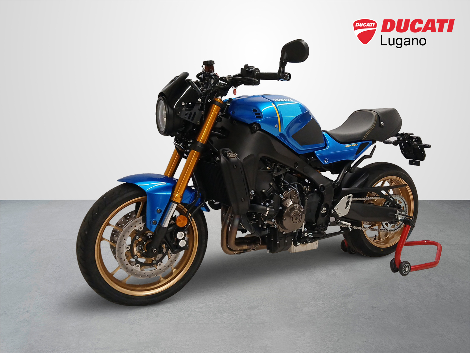 YAMAHA XSR 900-showroom-element-1