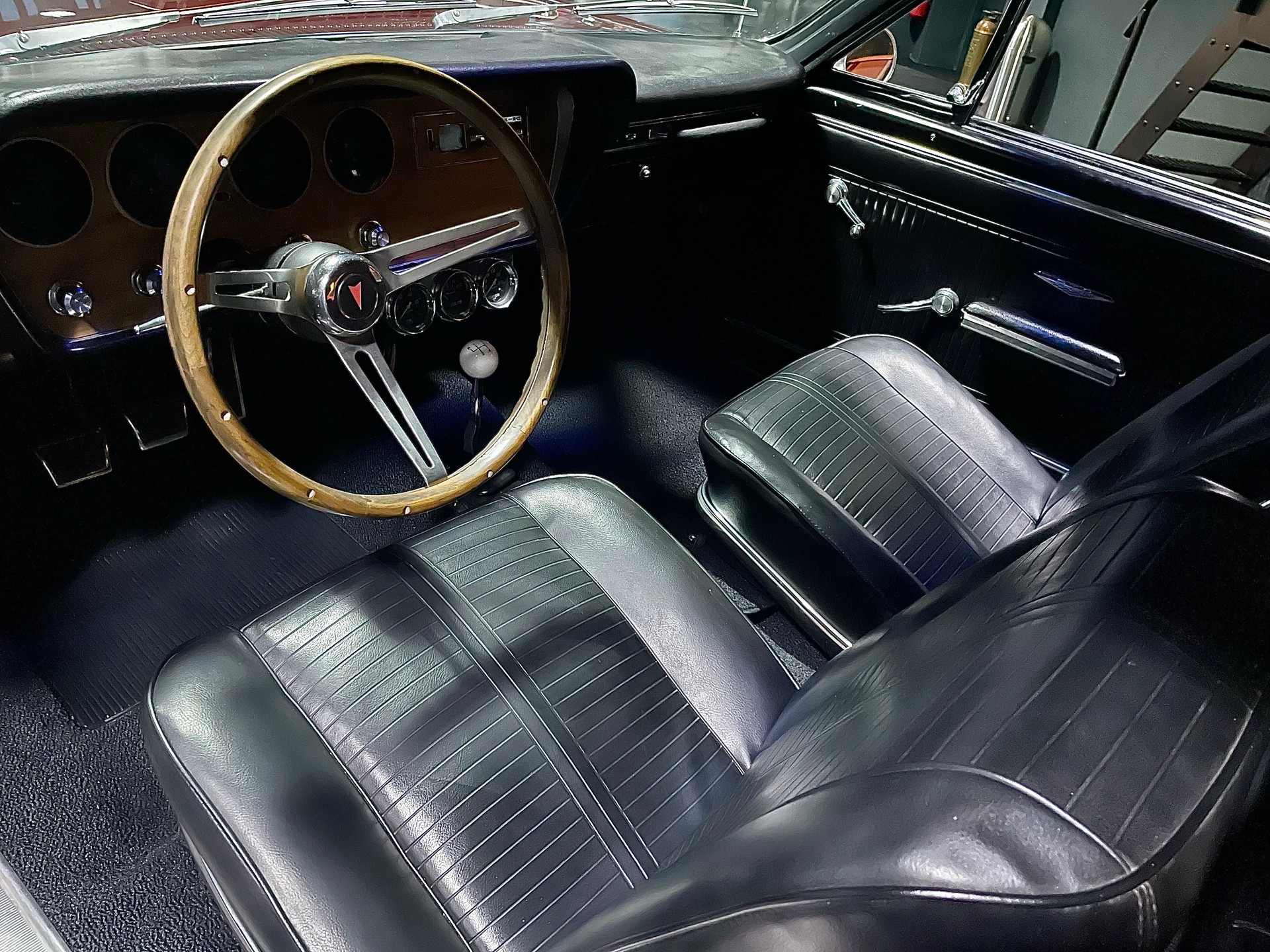 PONTIAC GTO 242-image-8