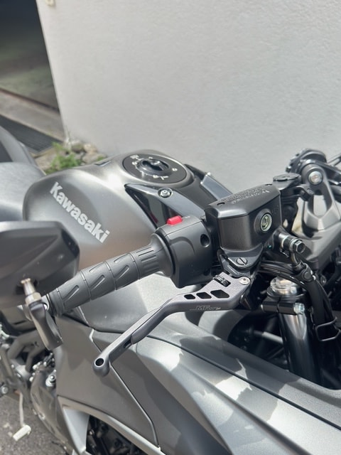 KAWASAKI Ninja 650-image-1