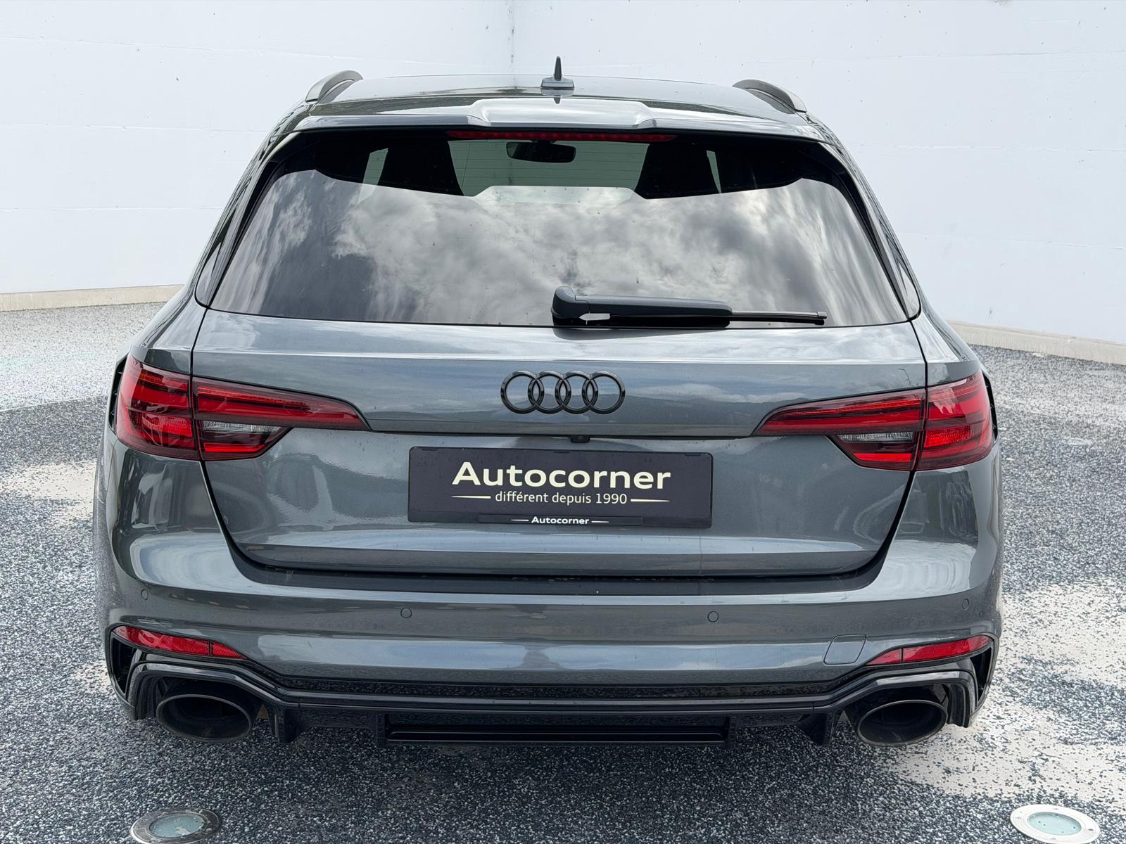 AUDI RS4 Avant 2.9 TFSI quattro tiptronic-image-4
