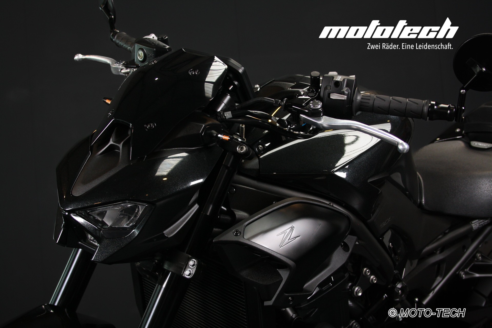 KAWASAKI Z 900 (35kW) STAGE 1 GOLDEN WHEELS-image-6