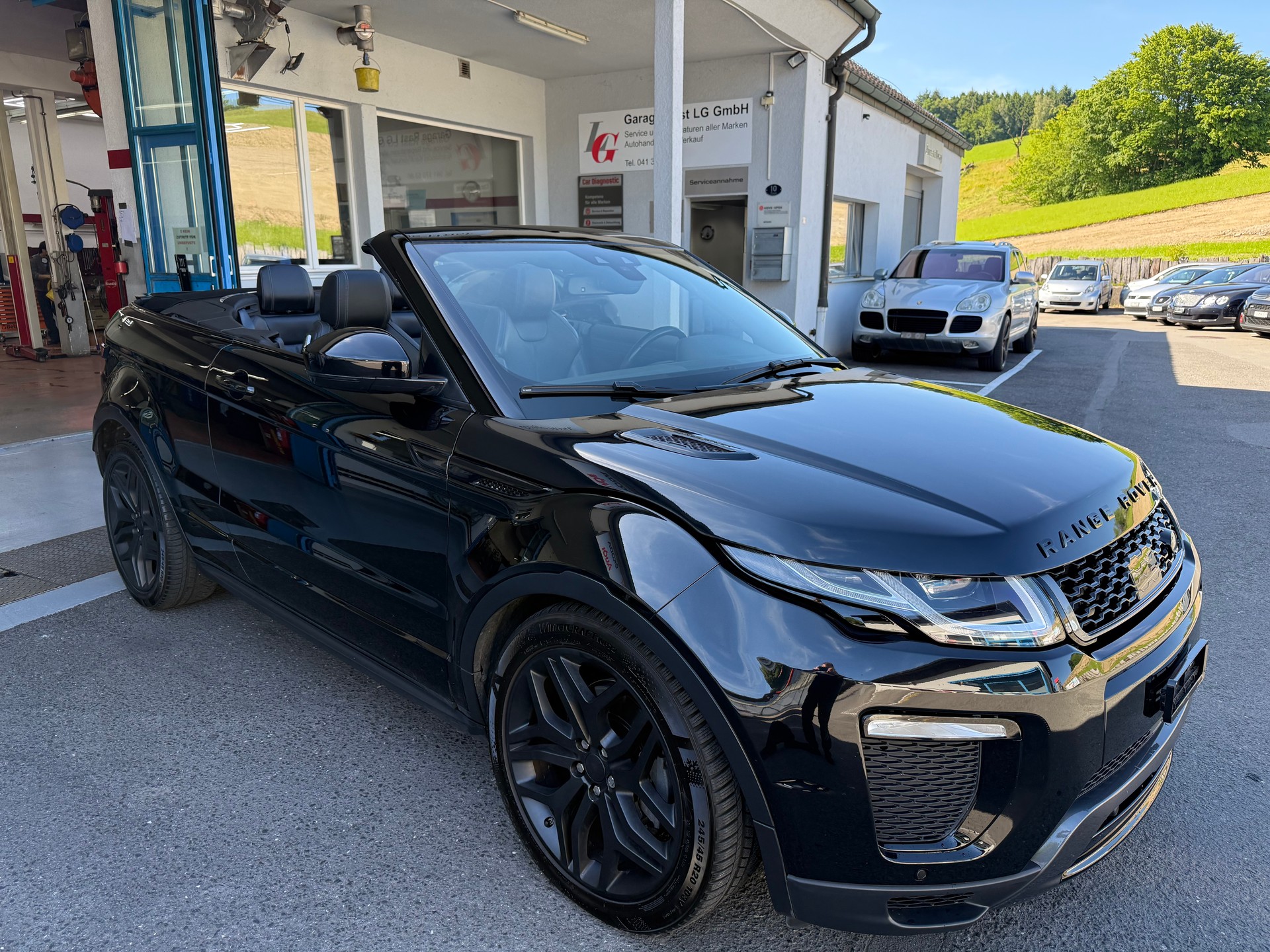 LAND ROVER Range Rover Evoque Convert. 2.0Si4 HSE Dynamic AT9-showroom-element-1