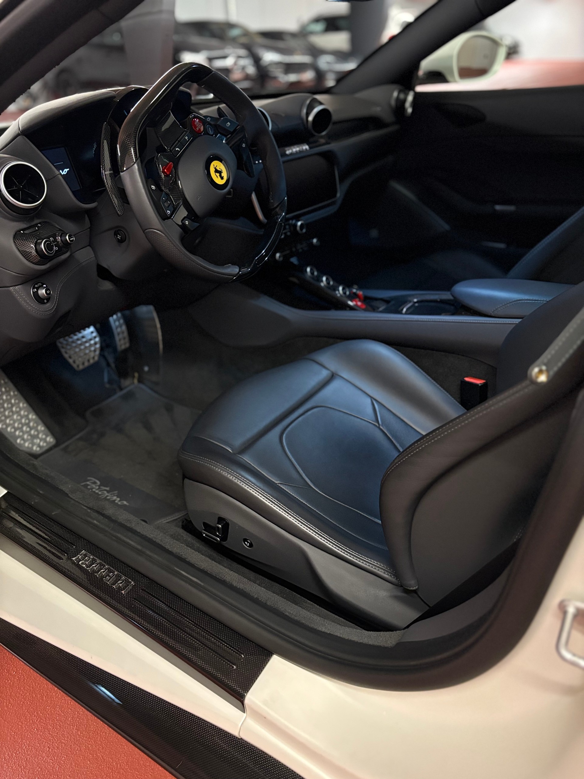 FERRARI Bianco Italia Matt PPF Cabrio-image-13