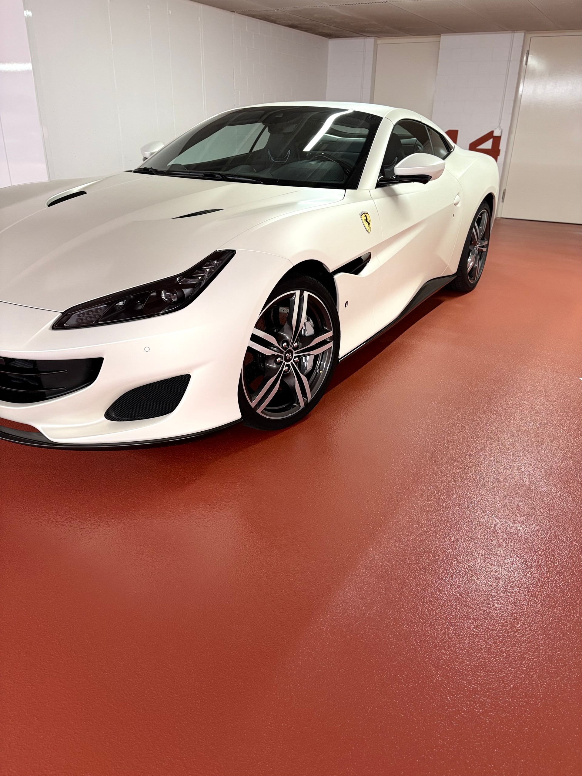 FERRARI PORTOFINO-image-9