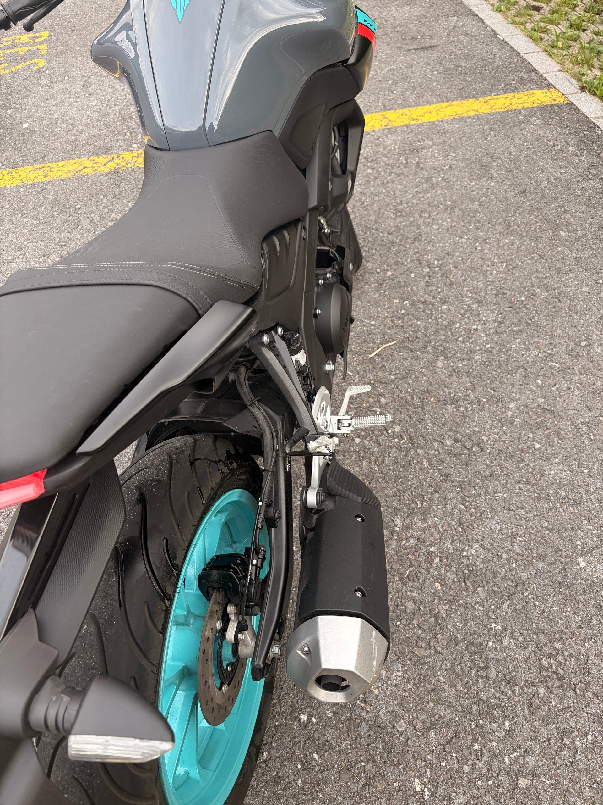 YAMAHA Yamaha MT-125 A Tiefergelegt-image-4