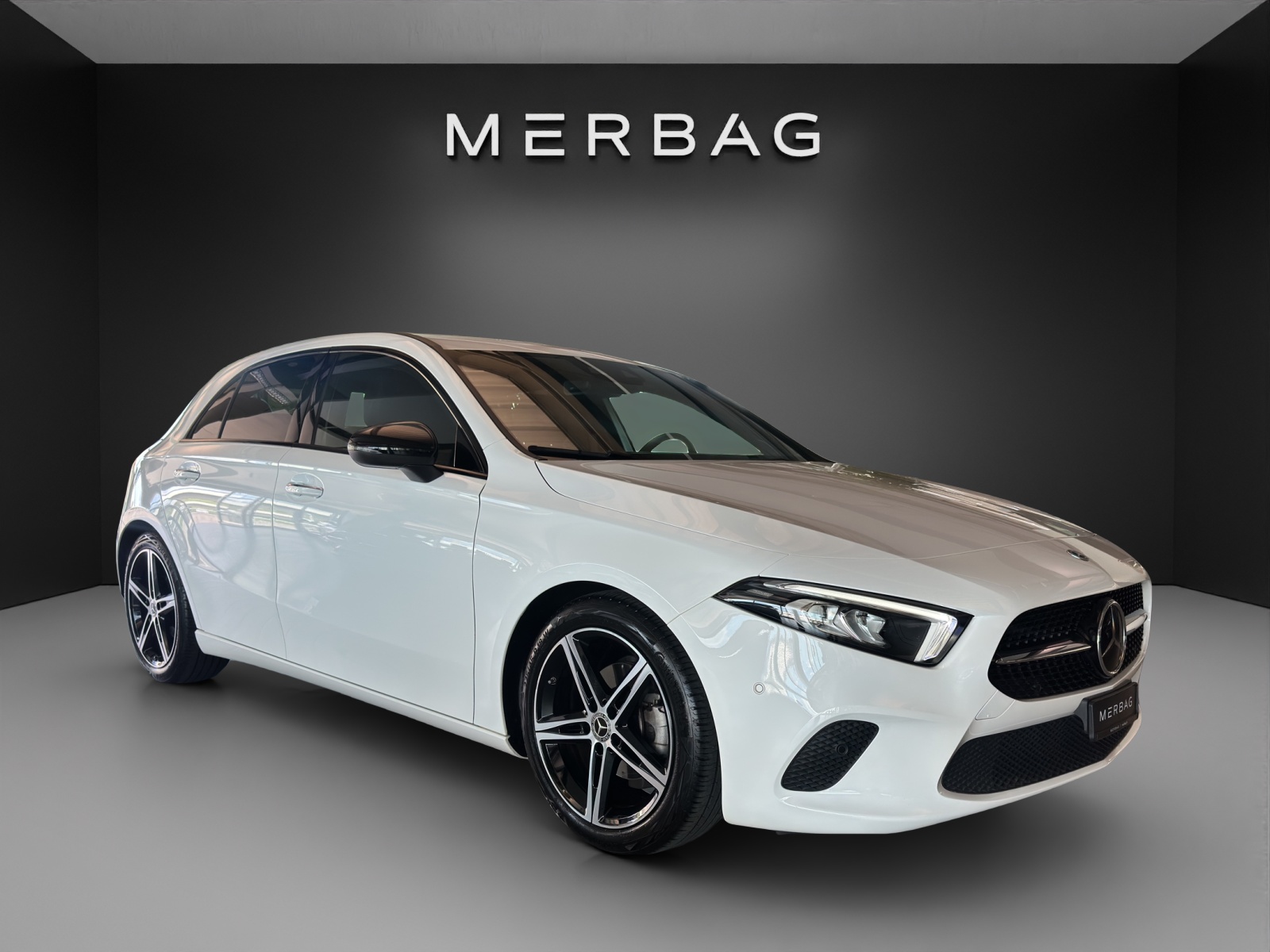 MERCEDES-BENZ A 180 Night Star