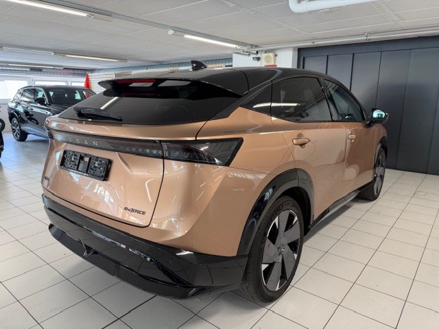 NISSAN Ariya 87 kWh e-4orce Evolve Allrad-image-3