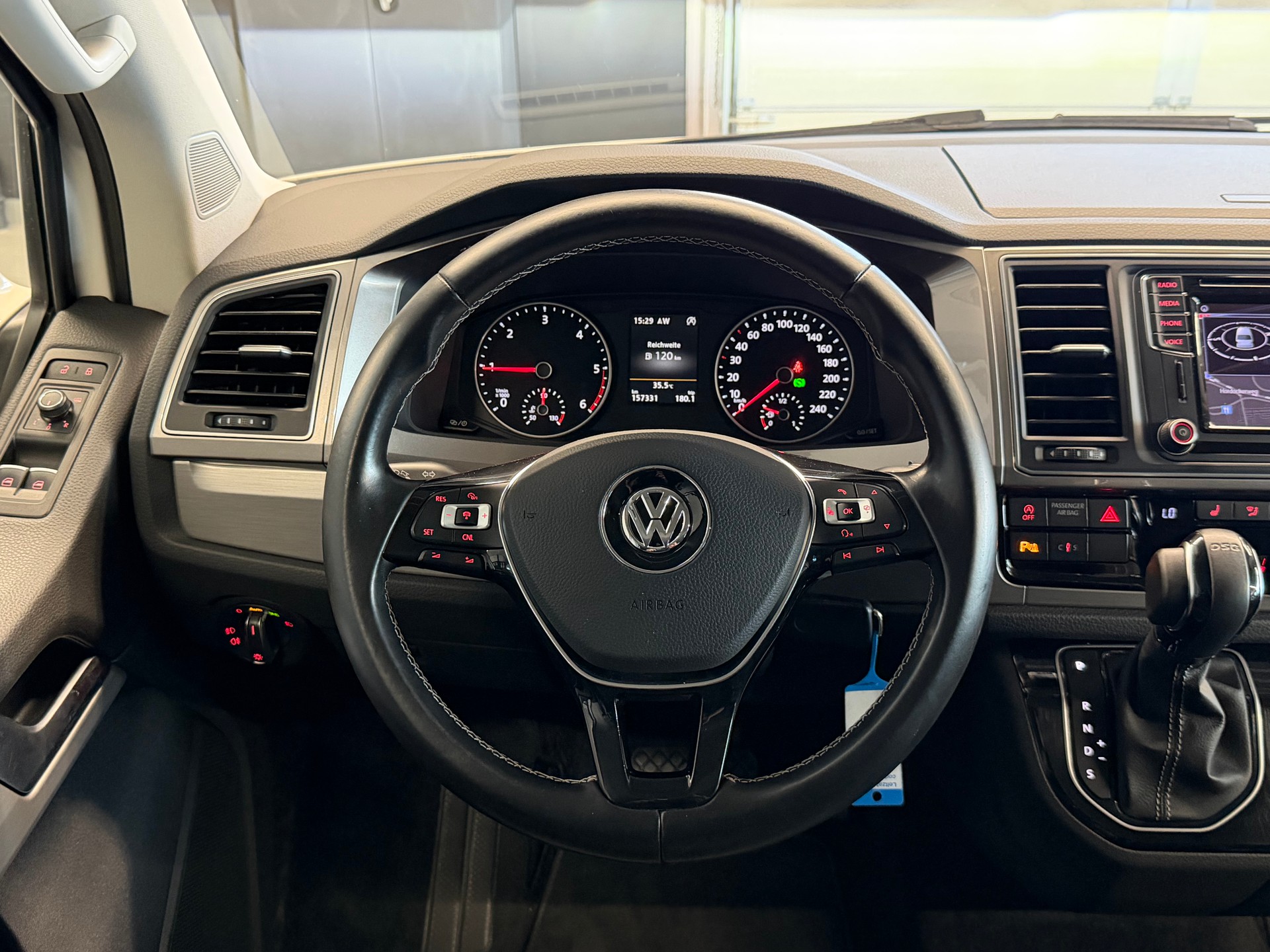 VW T6 Multivan 2.0 TDI Highline 4Motion DSG-image-19