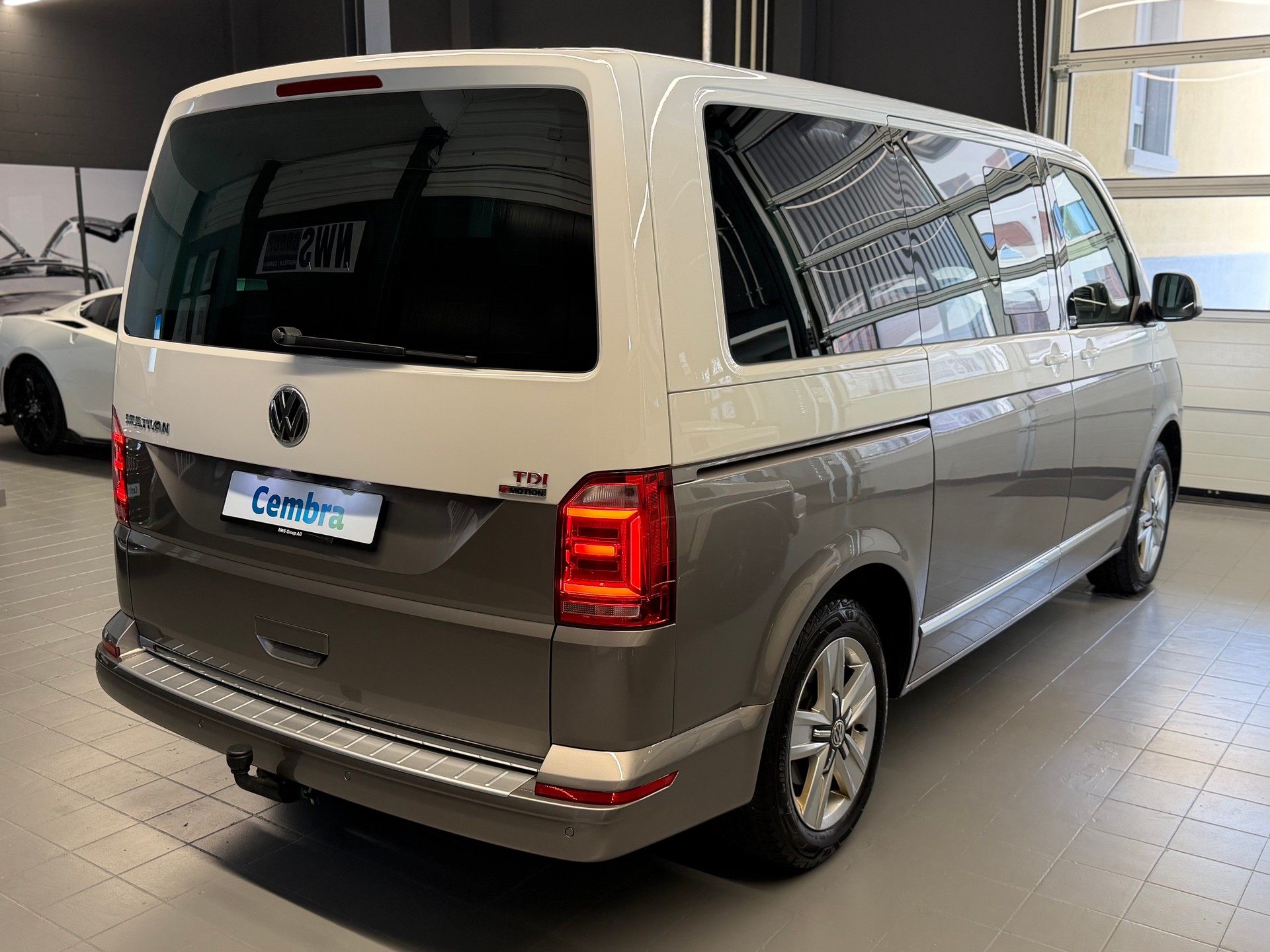 VW T6 Multivan 2.0 TDI Highline 4Motion DSG-image-6
