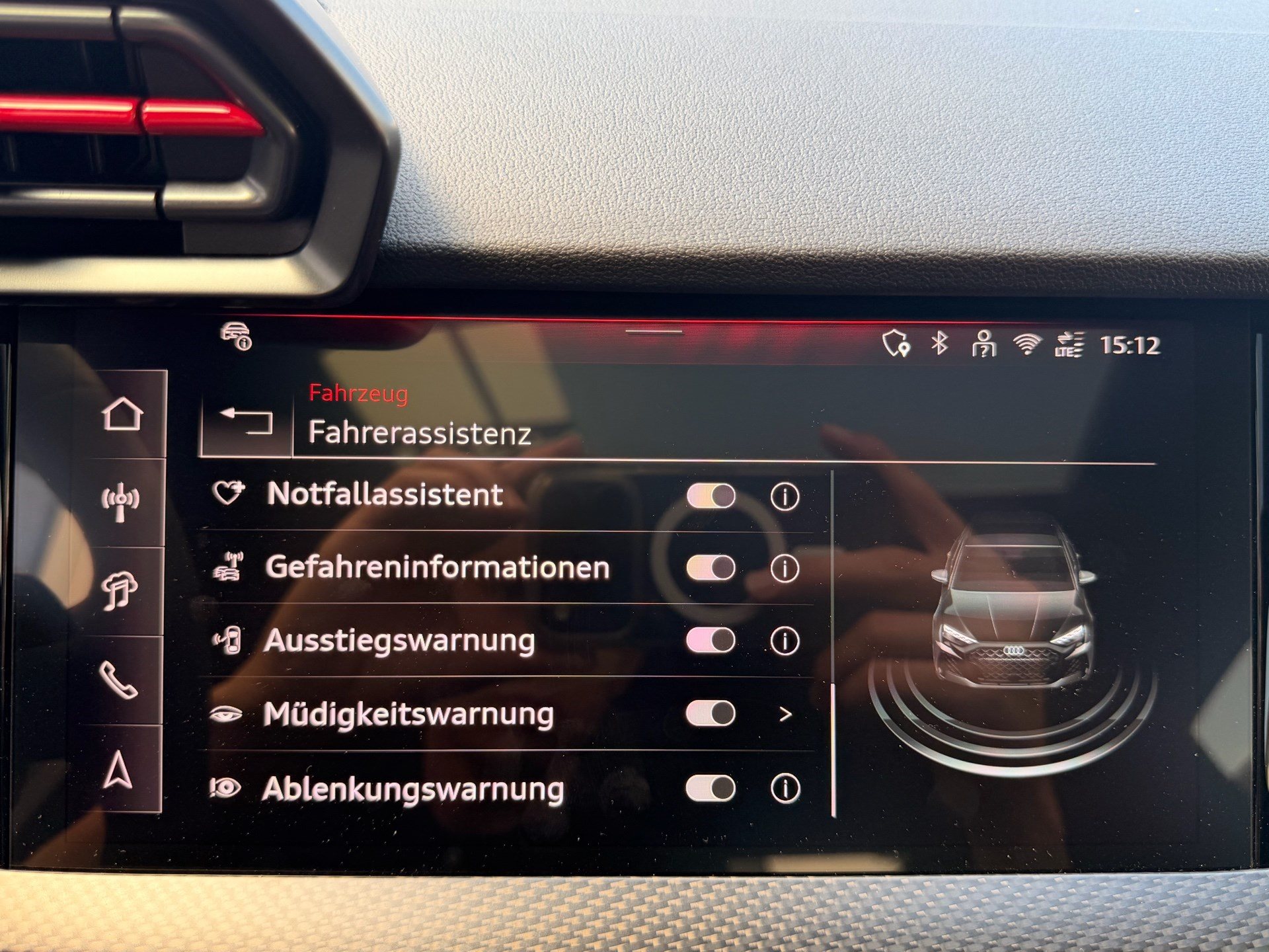AUDI RS3 SPORTBACK 2.5 400 PS TFSI QUATTRO *** SCHALENSITZE & PANORAMAGLASDACH ***-image-16