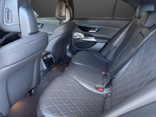 MERCEDES-BENZ E 220 d 4Matic-image-6