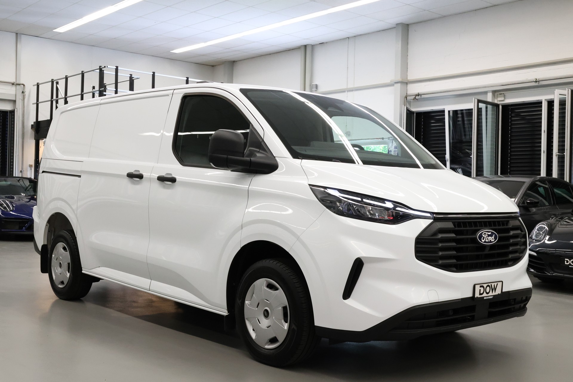 FORD Transit Custom Van 320 L1 2.0 EcoBlue 170 Trend 4x4-showroom-element-1
