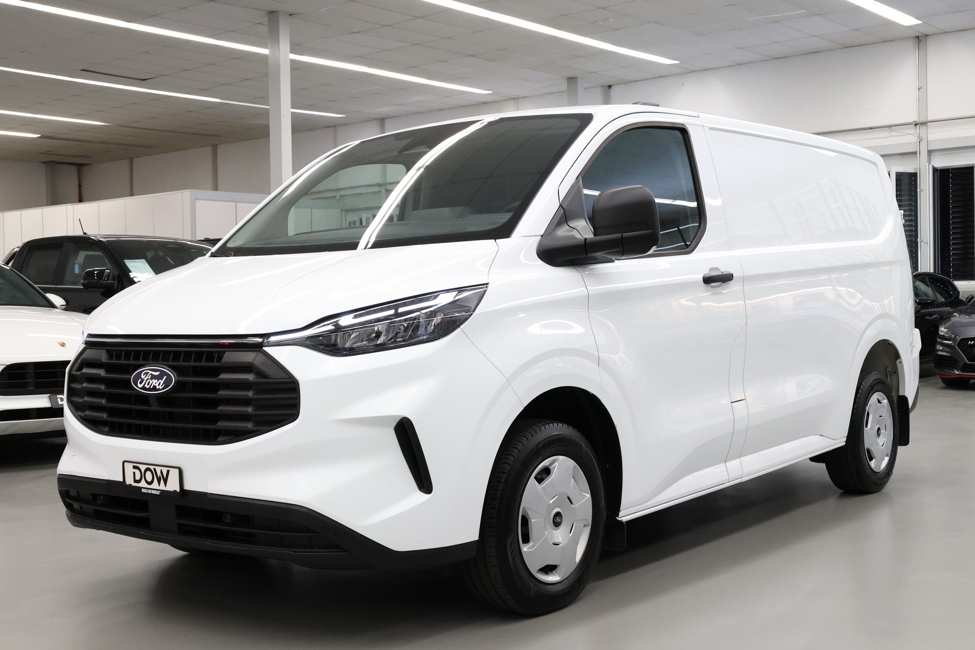 FORD Transit Custom Van 320 L1 2.0 EcoBlue 170 Trend 4x4-showroom-element-2