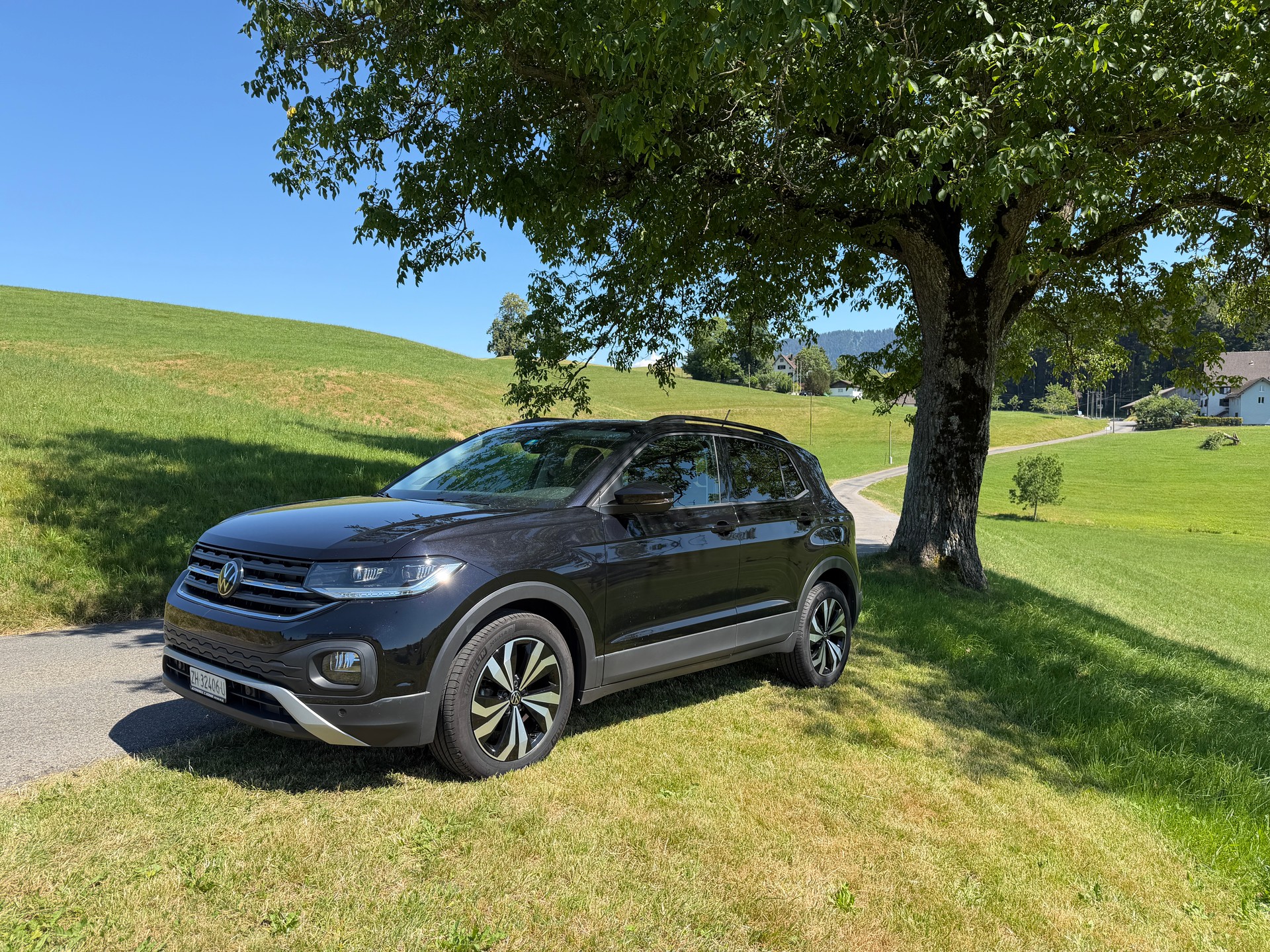 VW T-Cross 1.0 TSI Life Selection-image-1