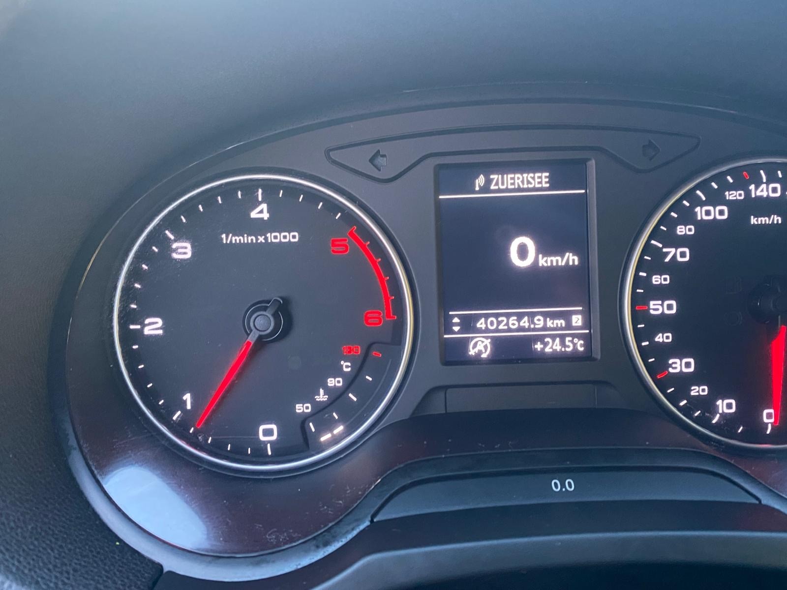 AUDI A3 2.0 TDI Attraction **FRISCH AB MFK**-image-7