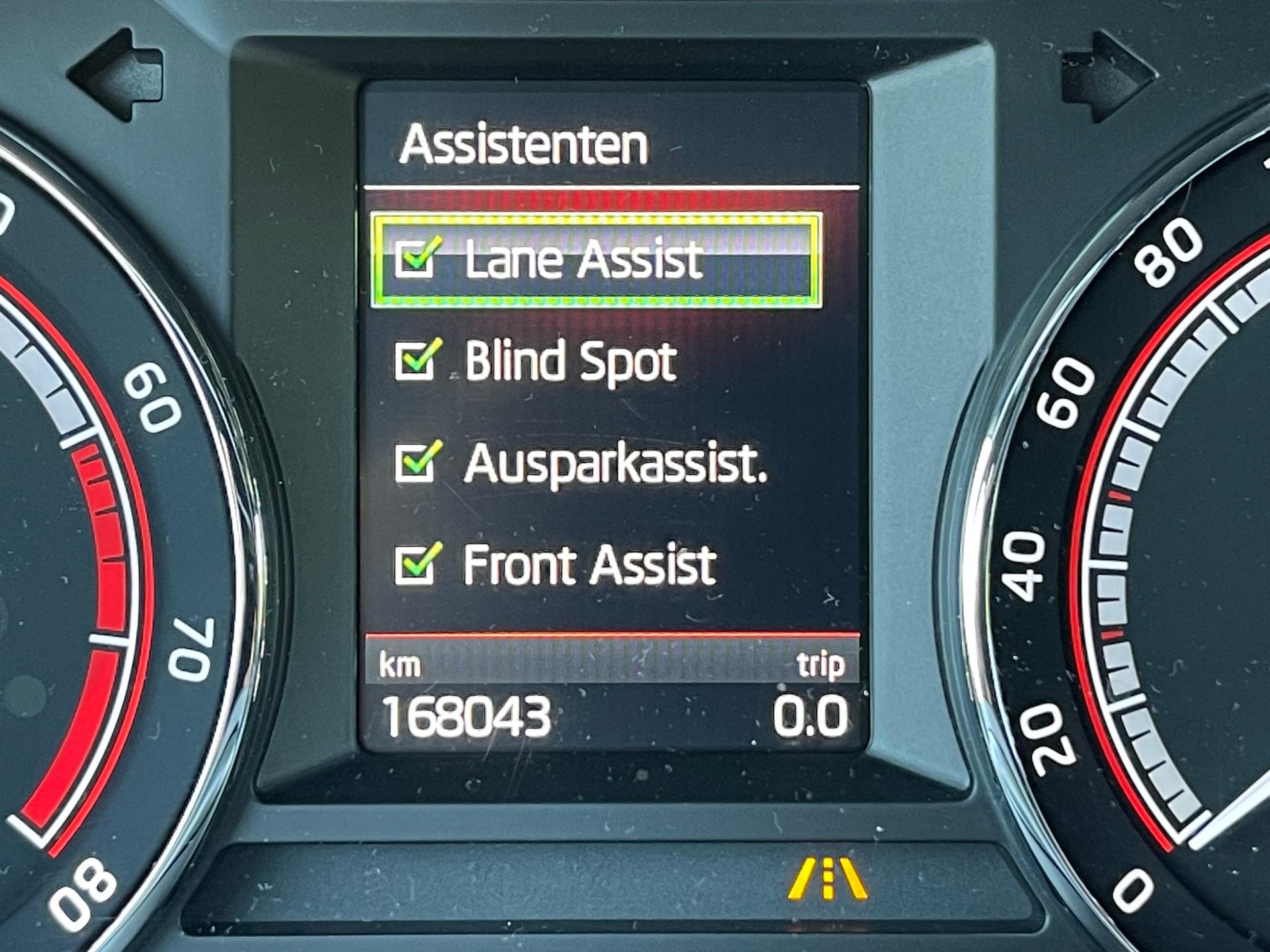 SKODA Octavia Combi 2.0 TSI RS 245 DSG-image-26