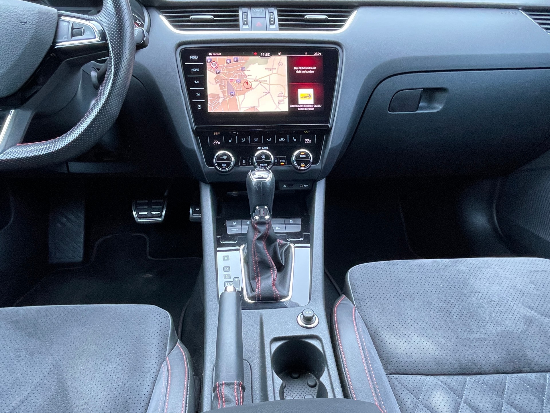 SKODA Octavia Combi 2.0 TSI RS 245 DSG-image-14