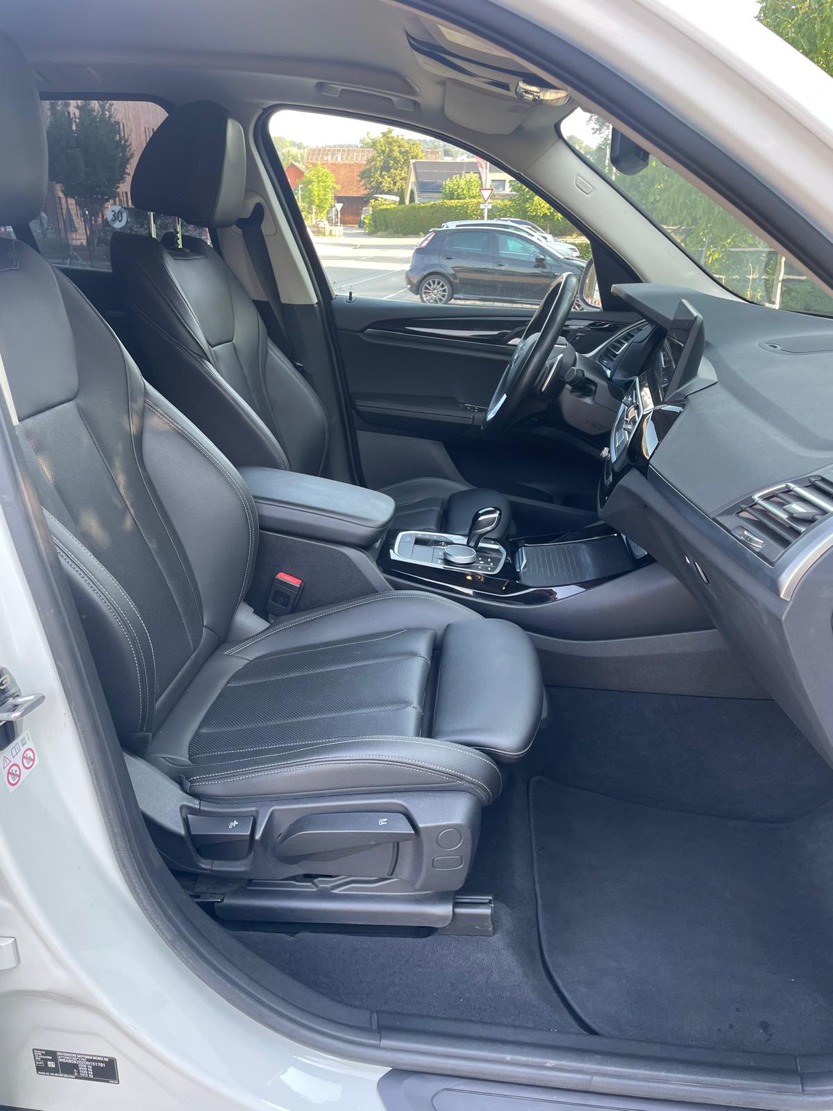 BMW X3 xDrive 48V 30d Luxury Line Steptronic-image-23