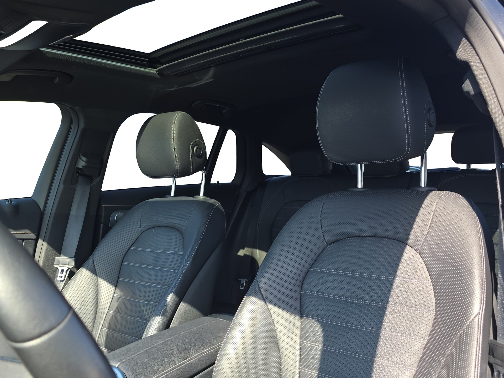 MERCEDES-BENZ EQC 400 4Matic-image-7