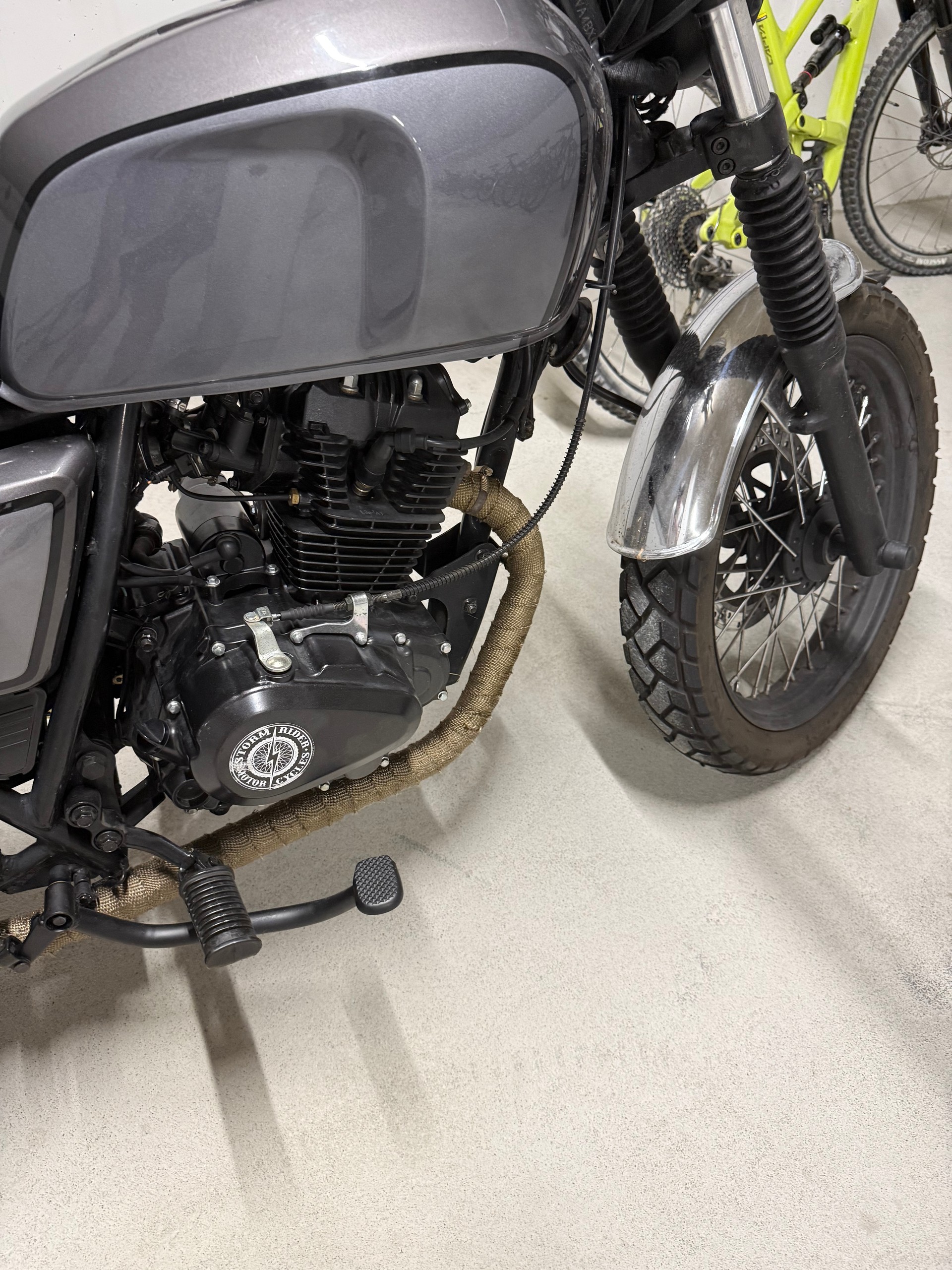 BRIXTON Brixton BX125R Cafe Racer-image-8