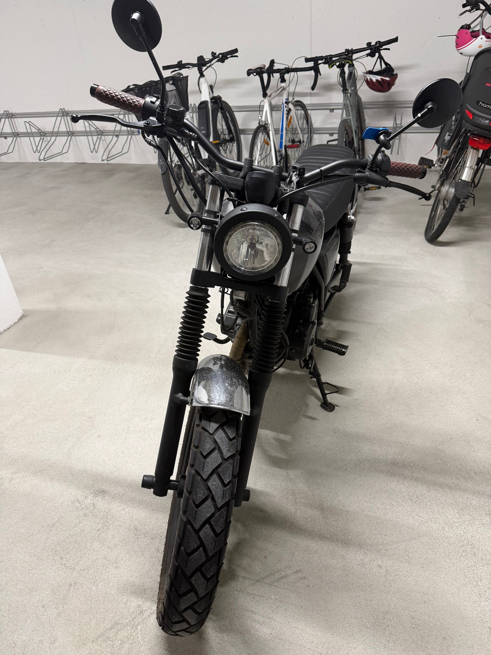 BRIXTON Brixton BX125R Cafe Racer-image-3
