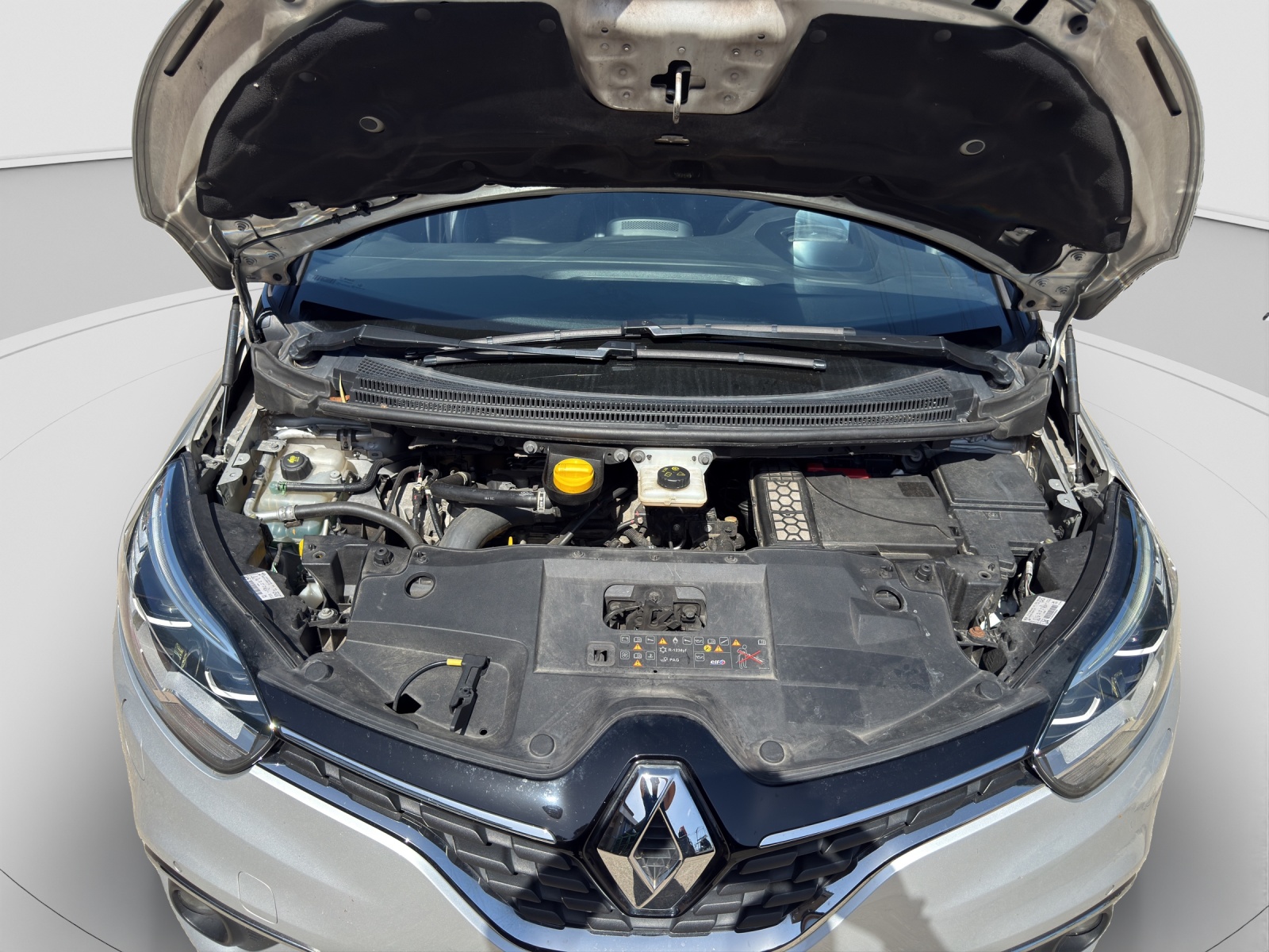 RENAULT Scénic 1.2 16V Turbo Bose-image-14