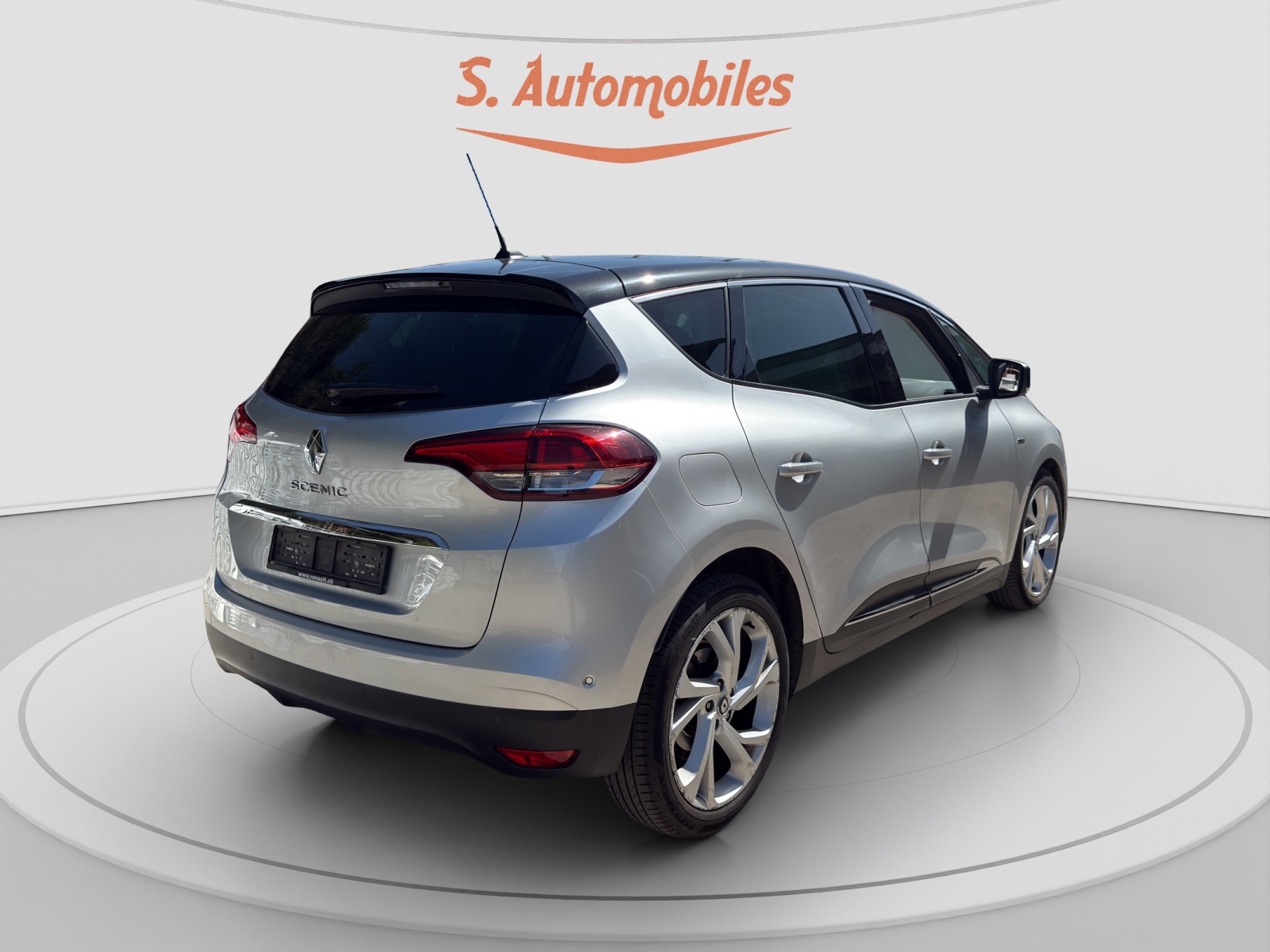 RENAULT Scénic 1.2 16V Turbo Bose-image-5