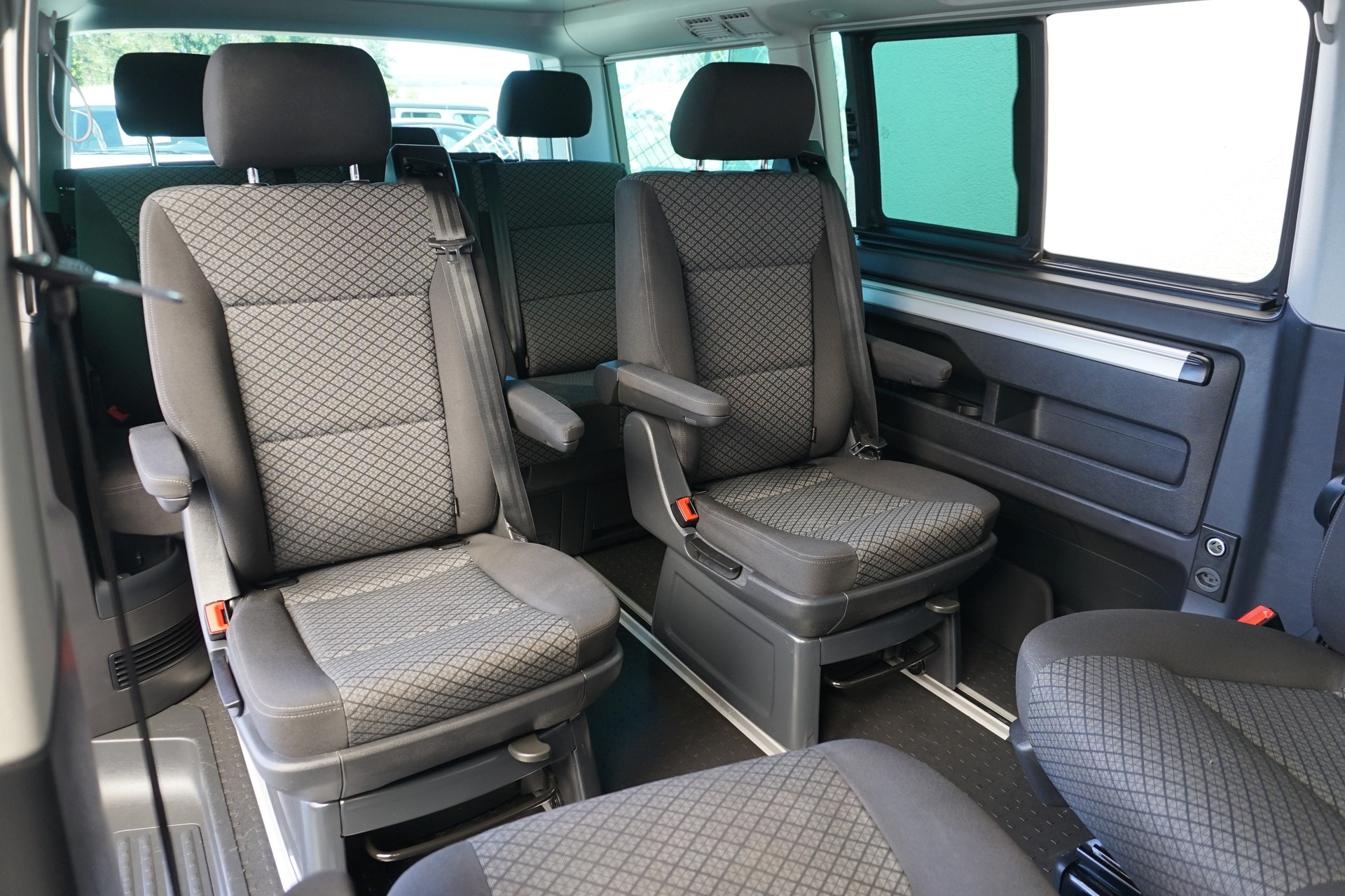 VW T6.1 California TDI Beach Liberty Automat 150PS mit Abstandsregeltempomat-image-25