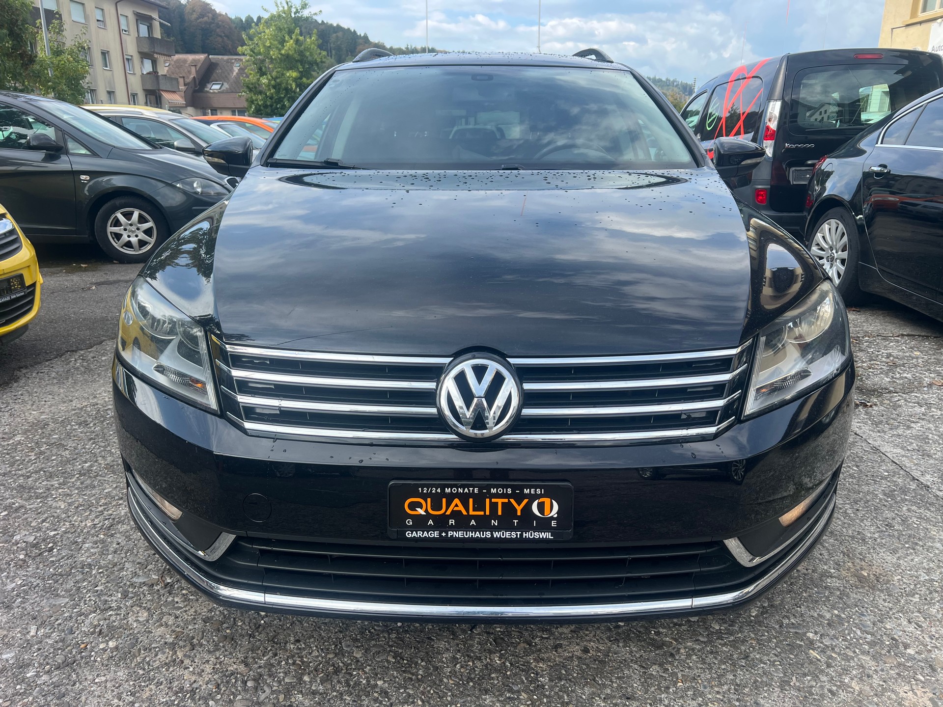 VW Passat Variant 2.0 TDI BMT R-Line Design-showroom-element-1