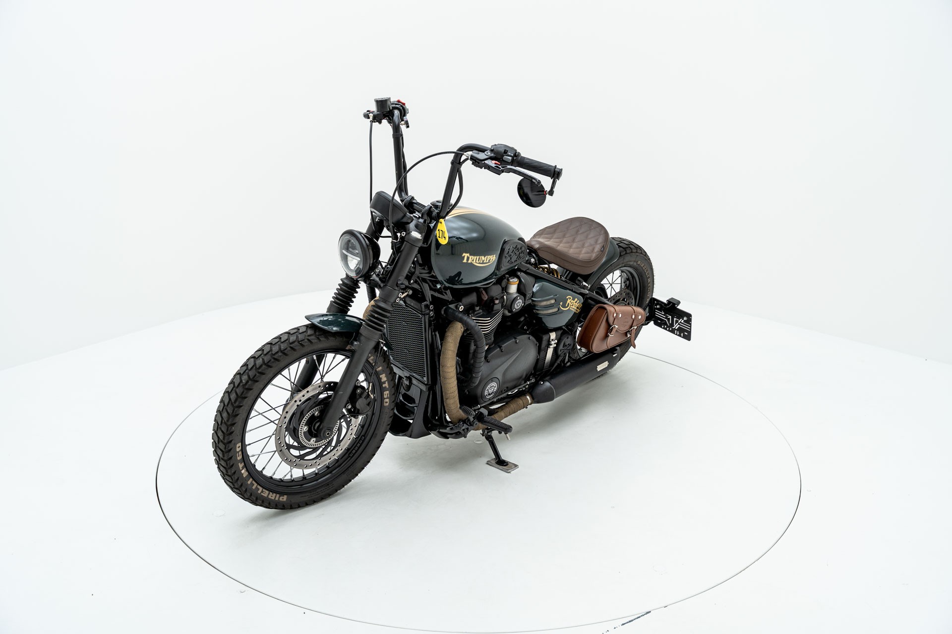 TRIUMPH Bonneville 1200 Bobber ABS-image-2
