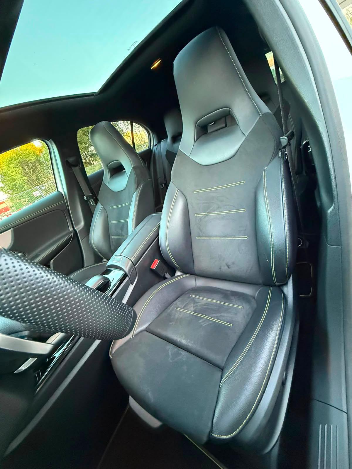 MERCEDES-BENZ A 180 d Edition-image-8