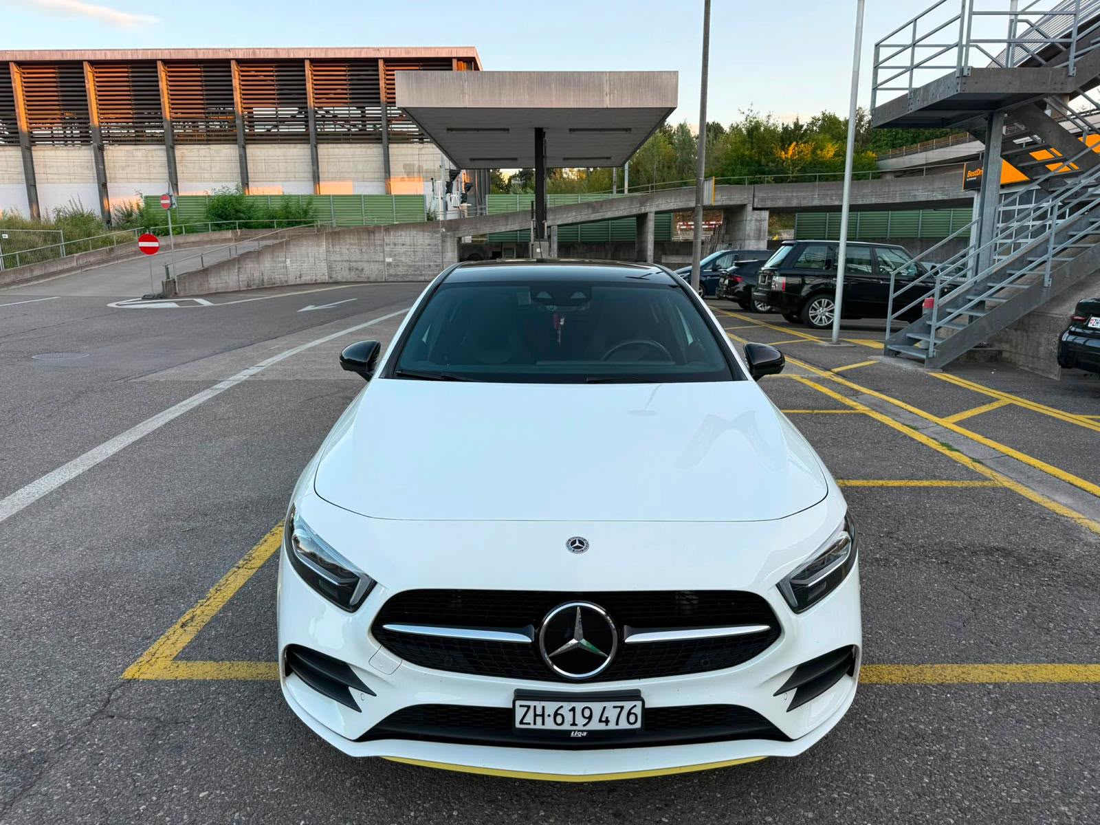 MERCEDES-BENZ A 180 d Edition