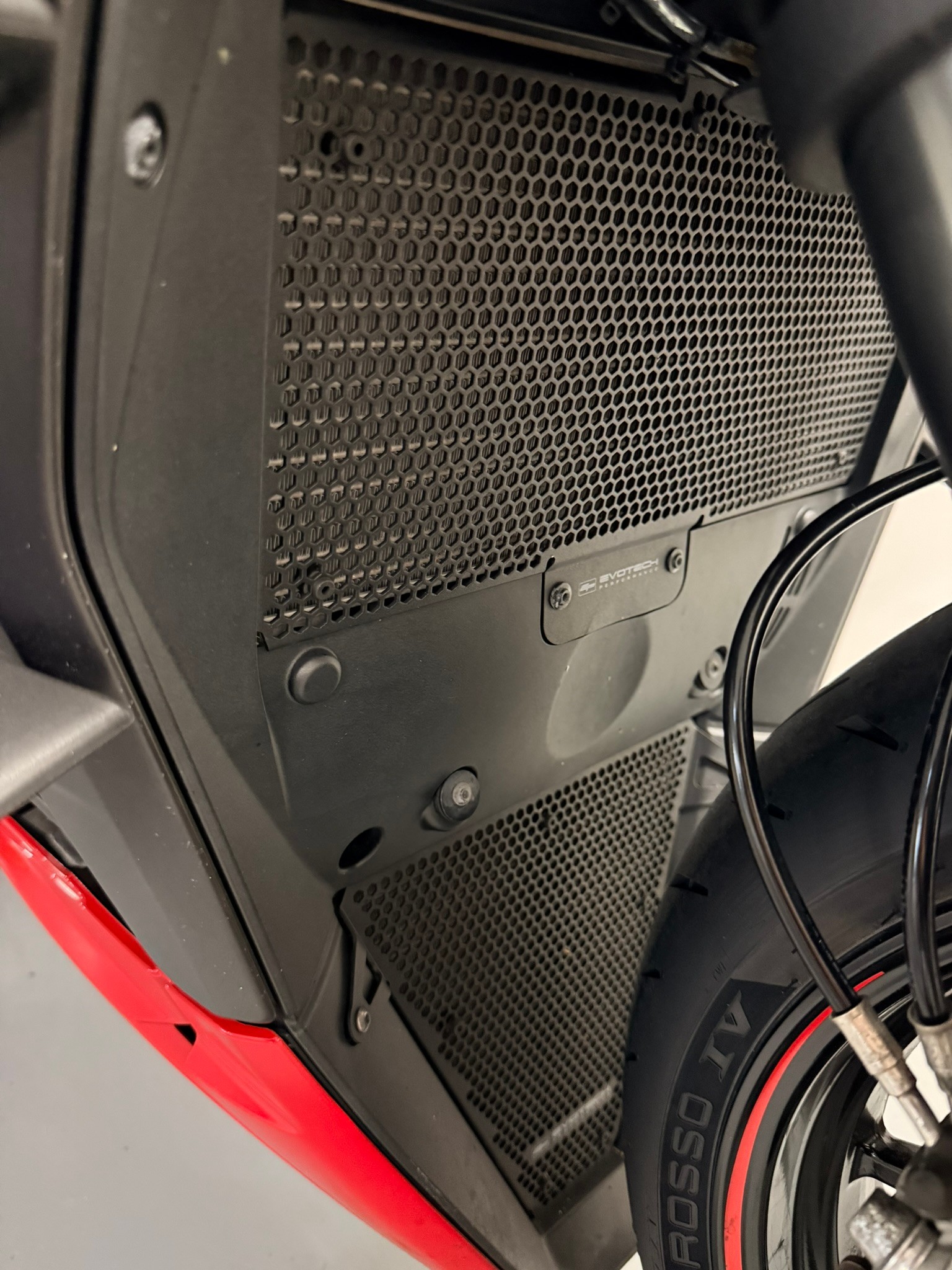 DUCATI Streetfighter V2-image-6