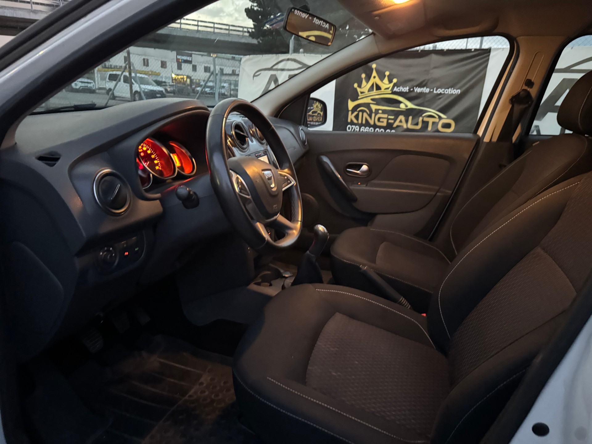 DACIA Logan MCV 0.9 Stepway Unlimited Garantie 2 ans expertiser du jour-image-10