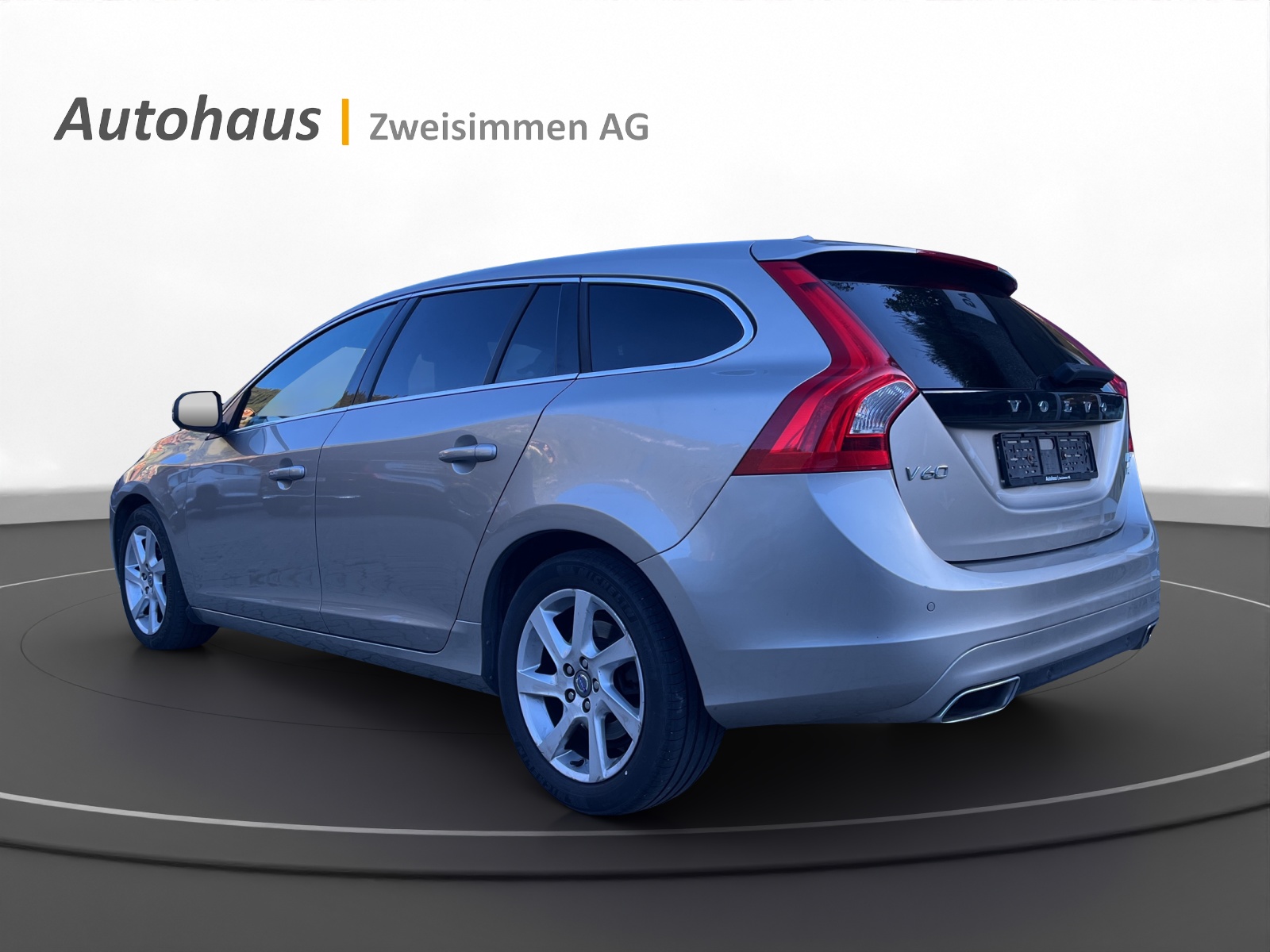 VOLVO V60 D5 AWD Momentum Geartronic-showroom-element-2