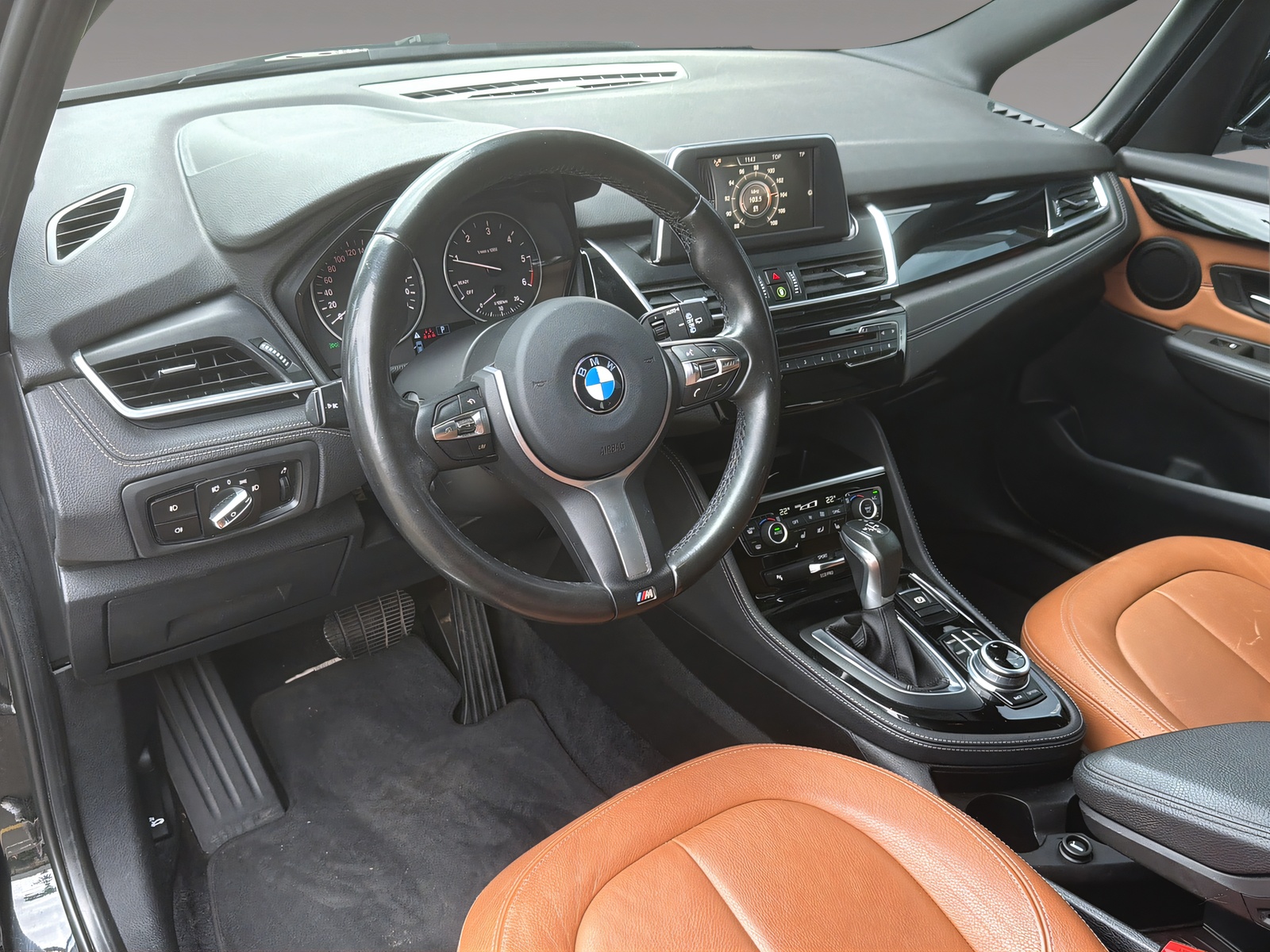 BMW BMW 2er F46 Gran Tourer 218d-image-7