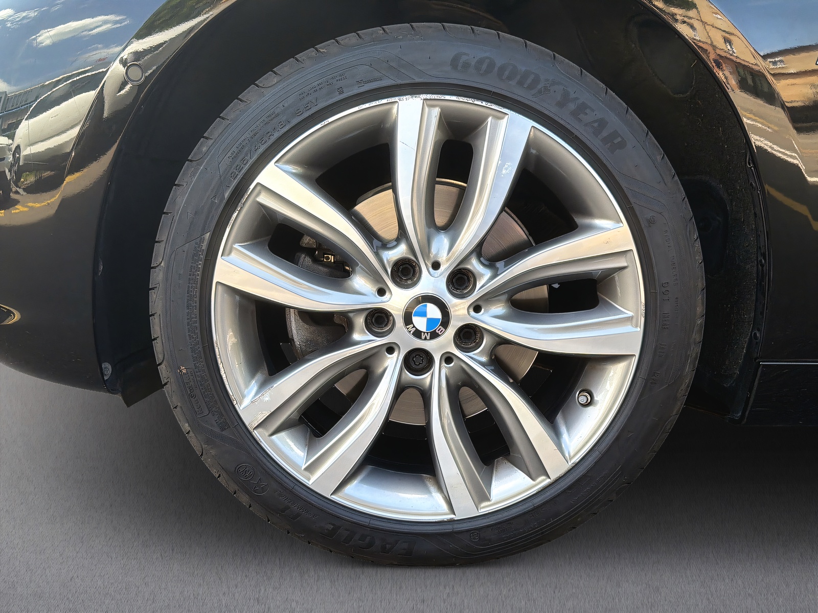 BMW BMW 2er F46 Gran Tourer 218d-image-19