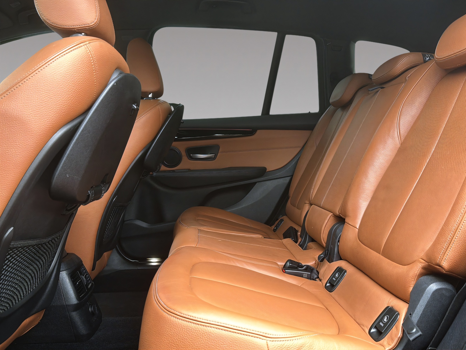 BMW BMW 2er F46 Gran Tourer 218d-image-13