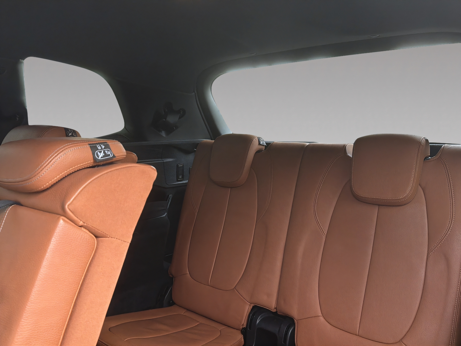 BMW BMW 2er F46 Gran Tourer 218d-image-15