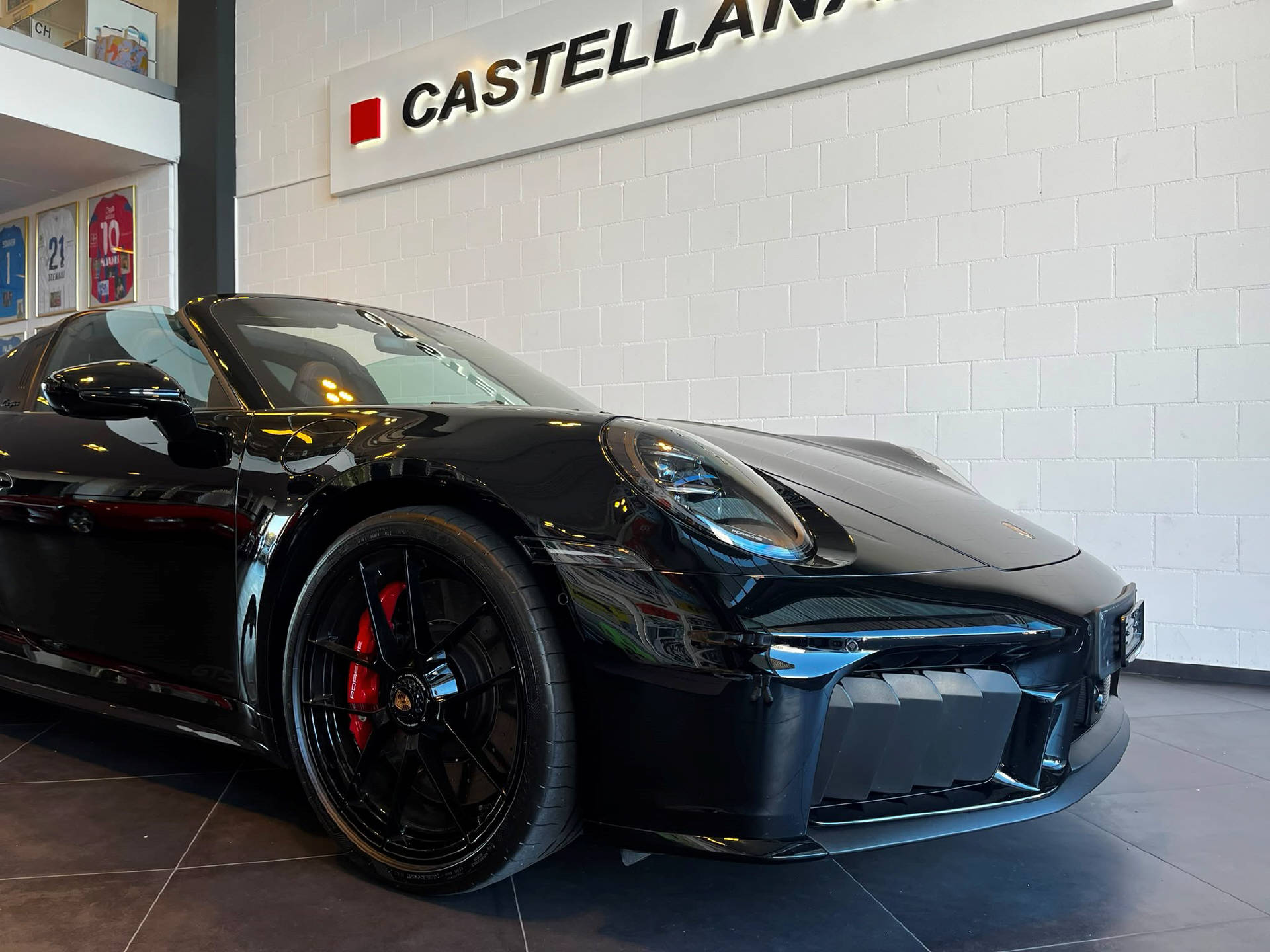 PORSCHE 911 Targa 3.6 Carrera 4 GTS PDK-showroom-element-2