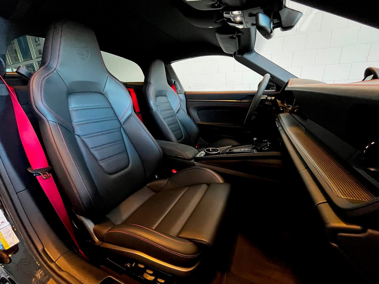 PORSCHE 911 Targa 3.6 Carrera 4 GTS PDK-image-18