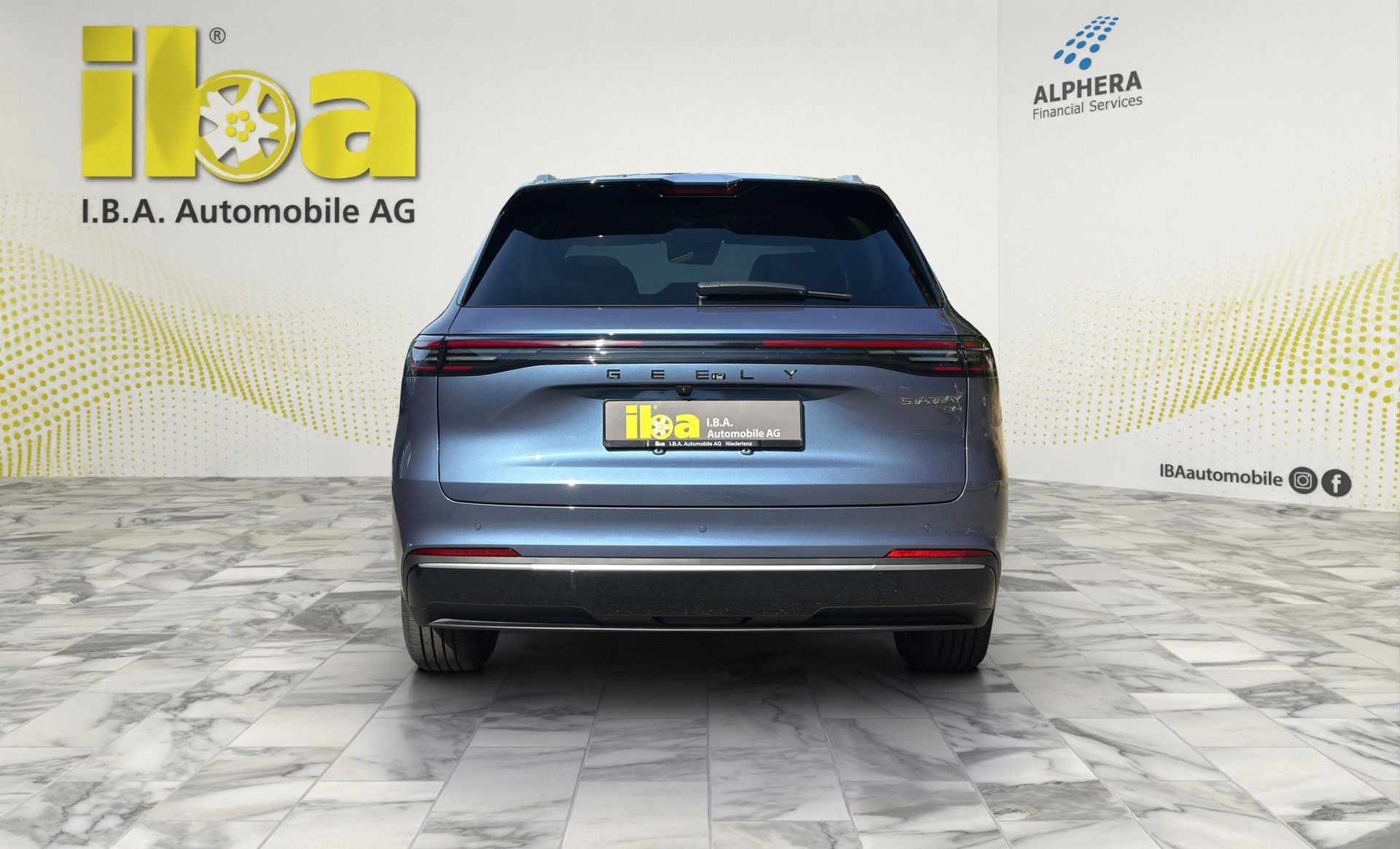 GEELY EM-i Max+ PHEV-showroom-element-3