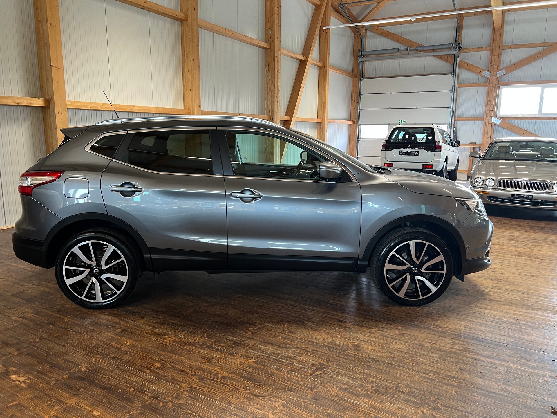 NISSAN Qashqai 1.6 dCi tekna Xtronic CVT-showroom-element-3