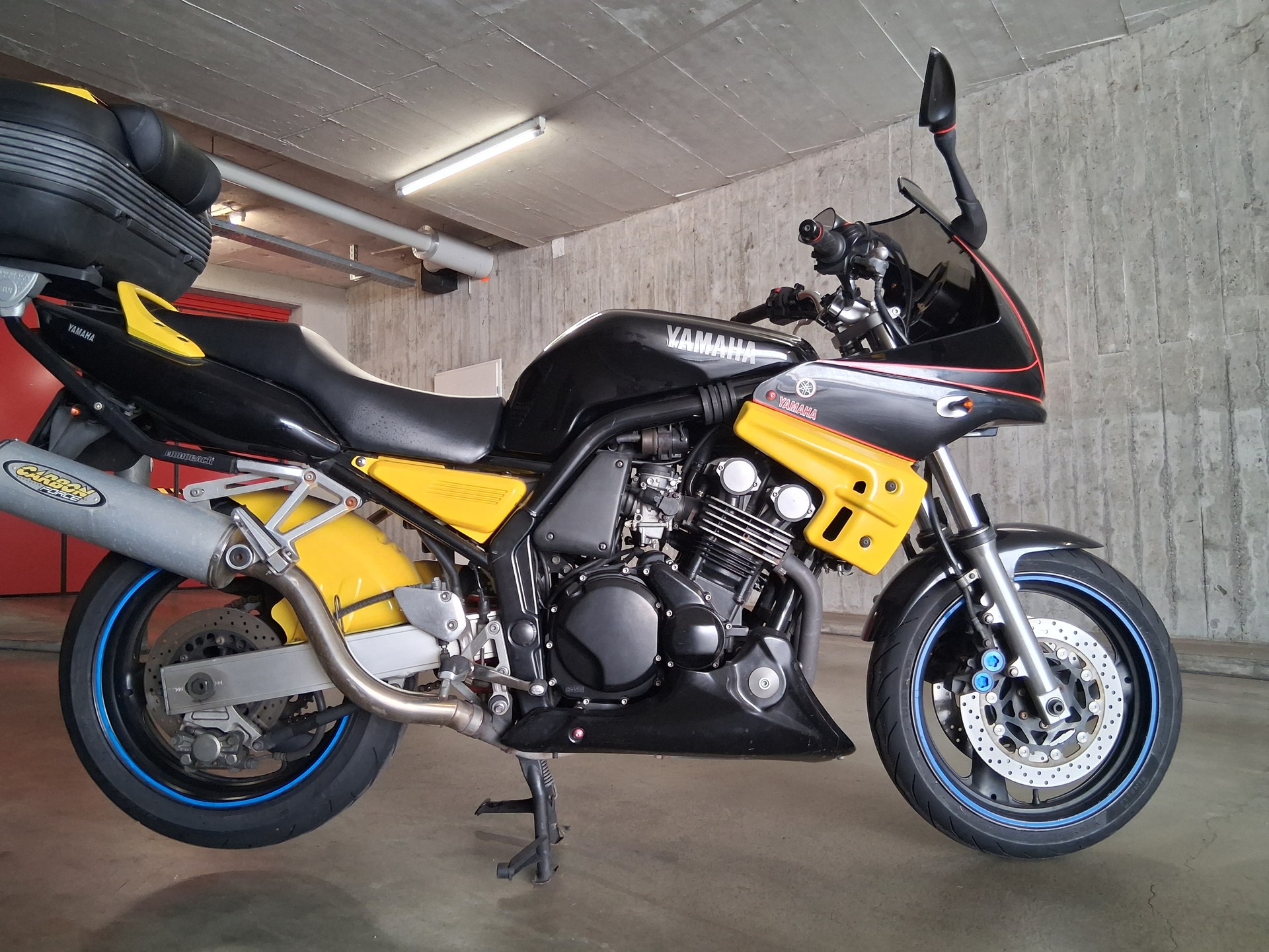 YAMAHA FZS 600 S Fazer-image-2