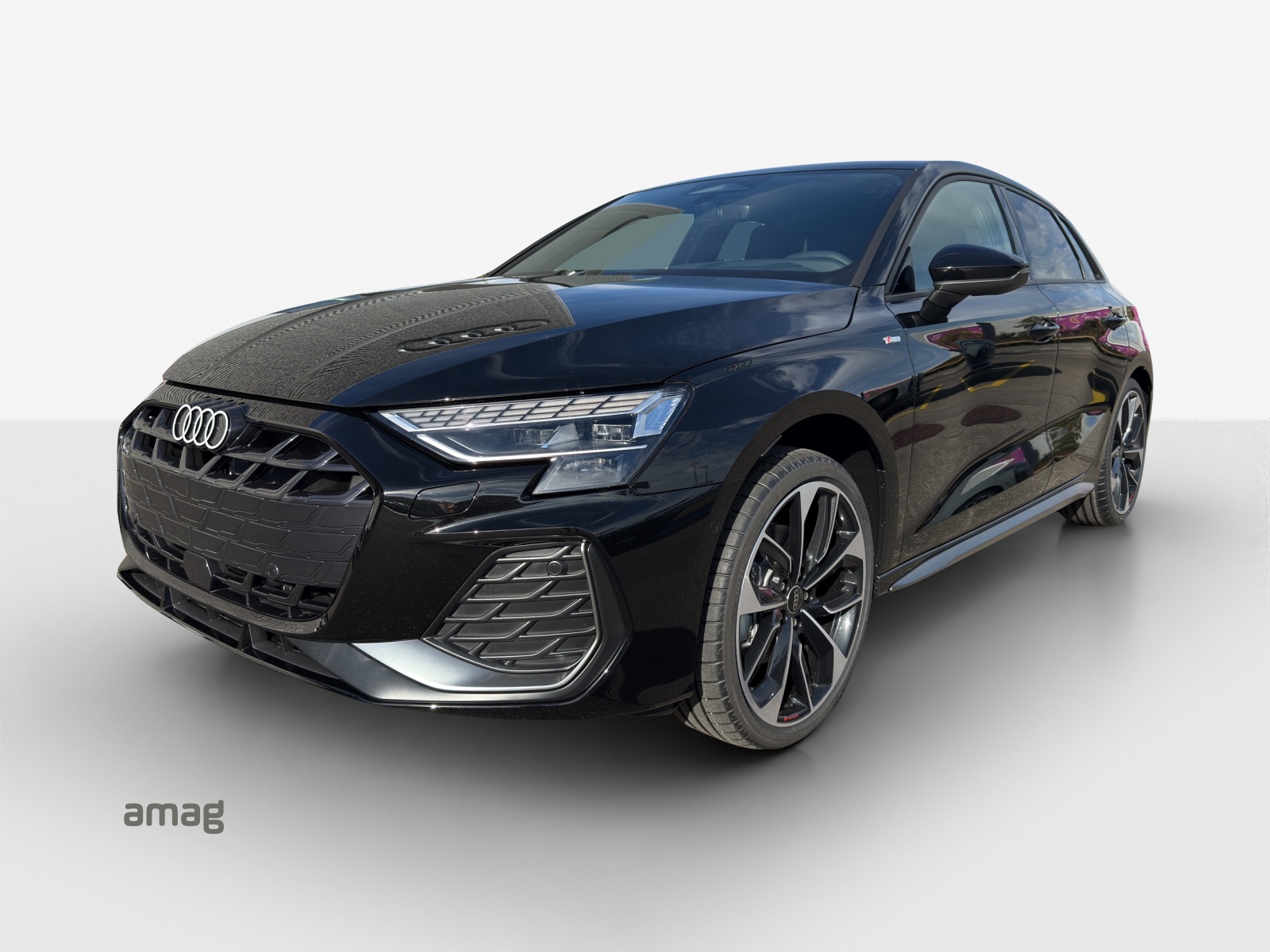 AUDI A3 Sportback TFSI 110 kW S line Attraction S tronic