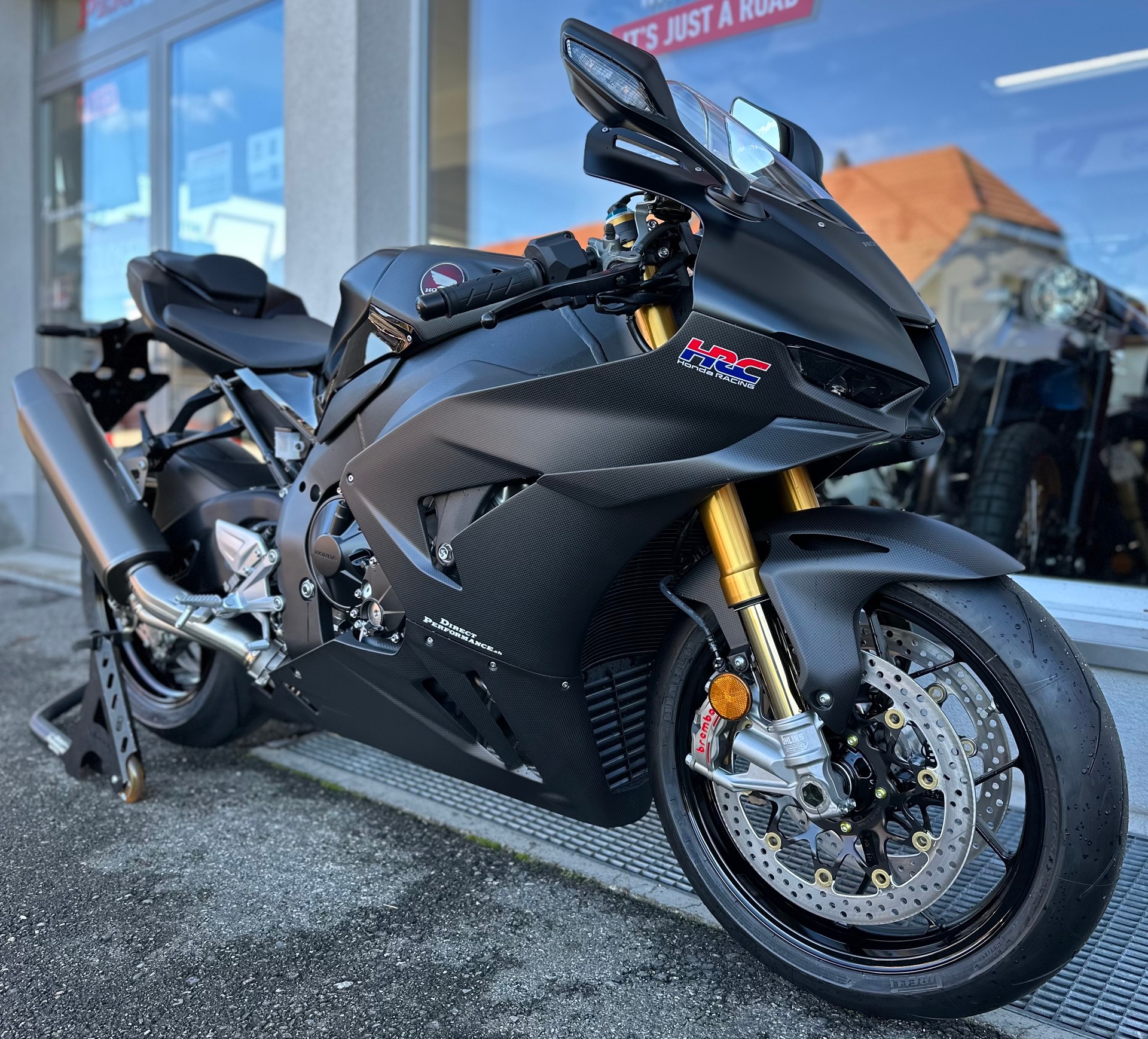 HONDA CBR 1000 RR-R Fireblade Carbon SP-image-2